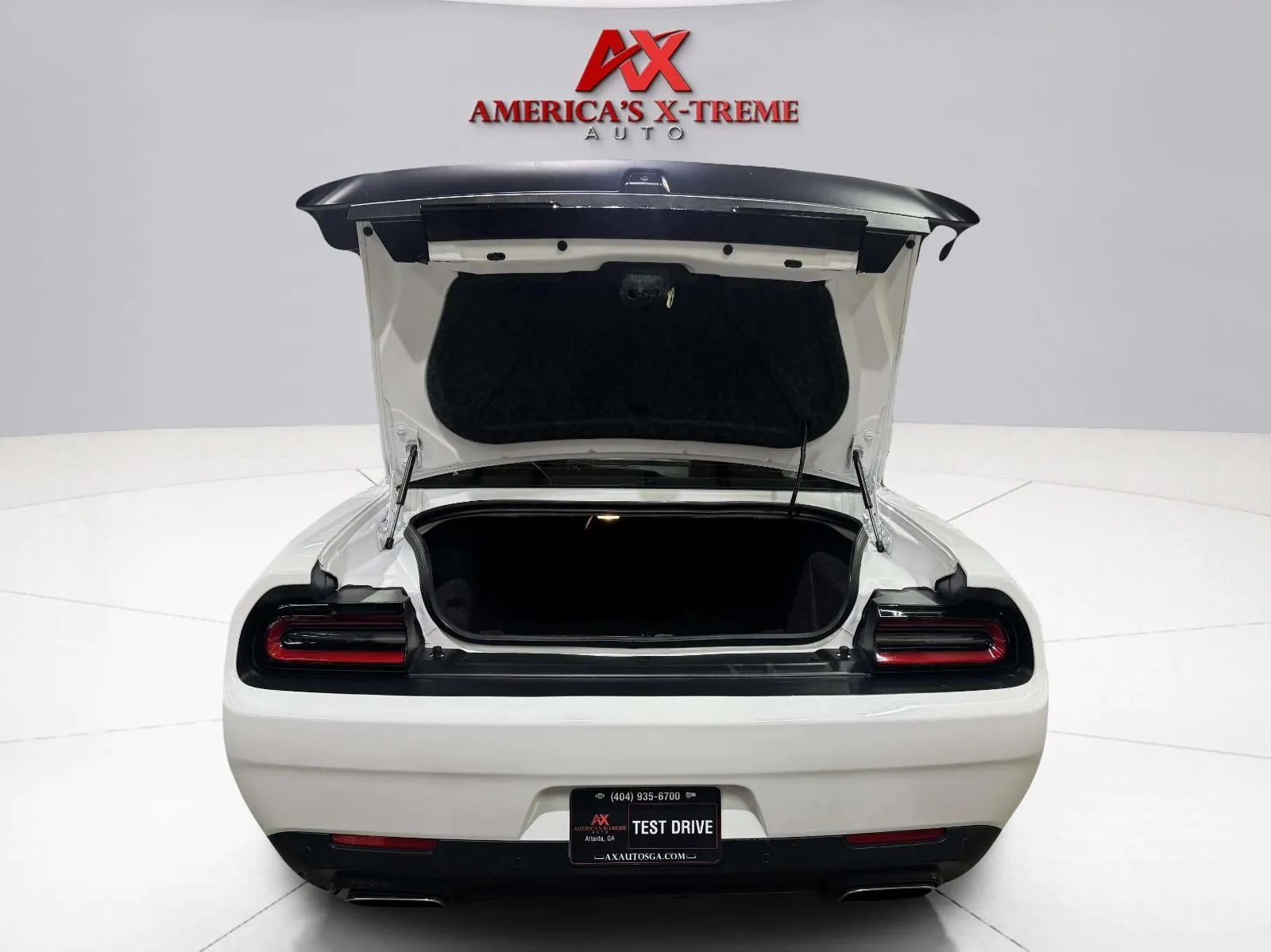 Dodge Challenger photo 48