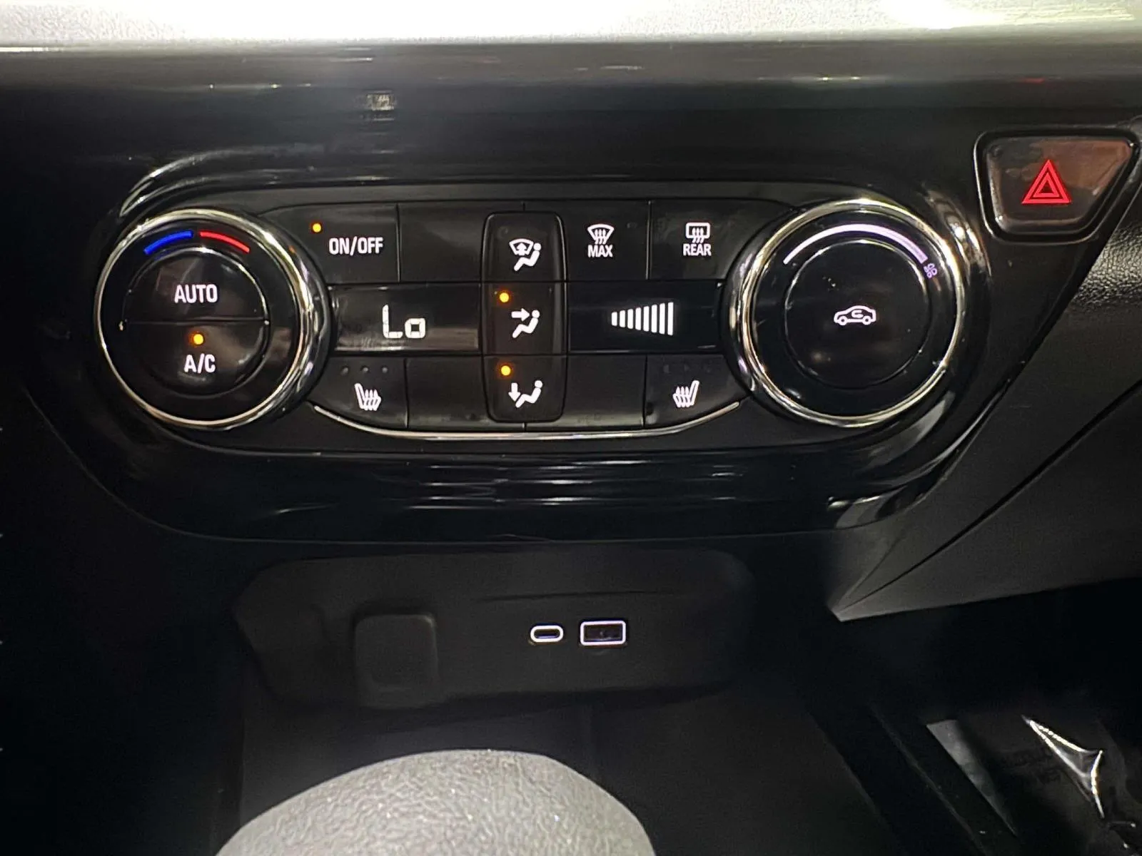 Chevrolet Trax photo 32