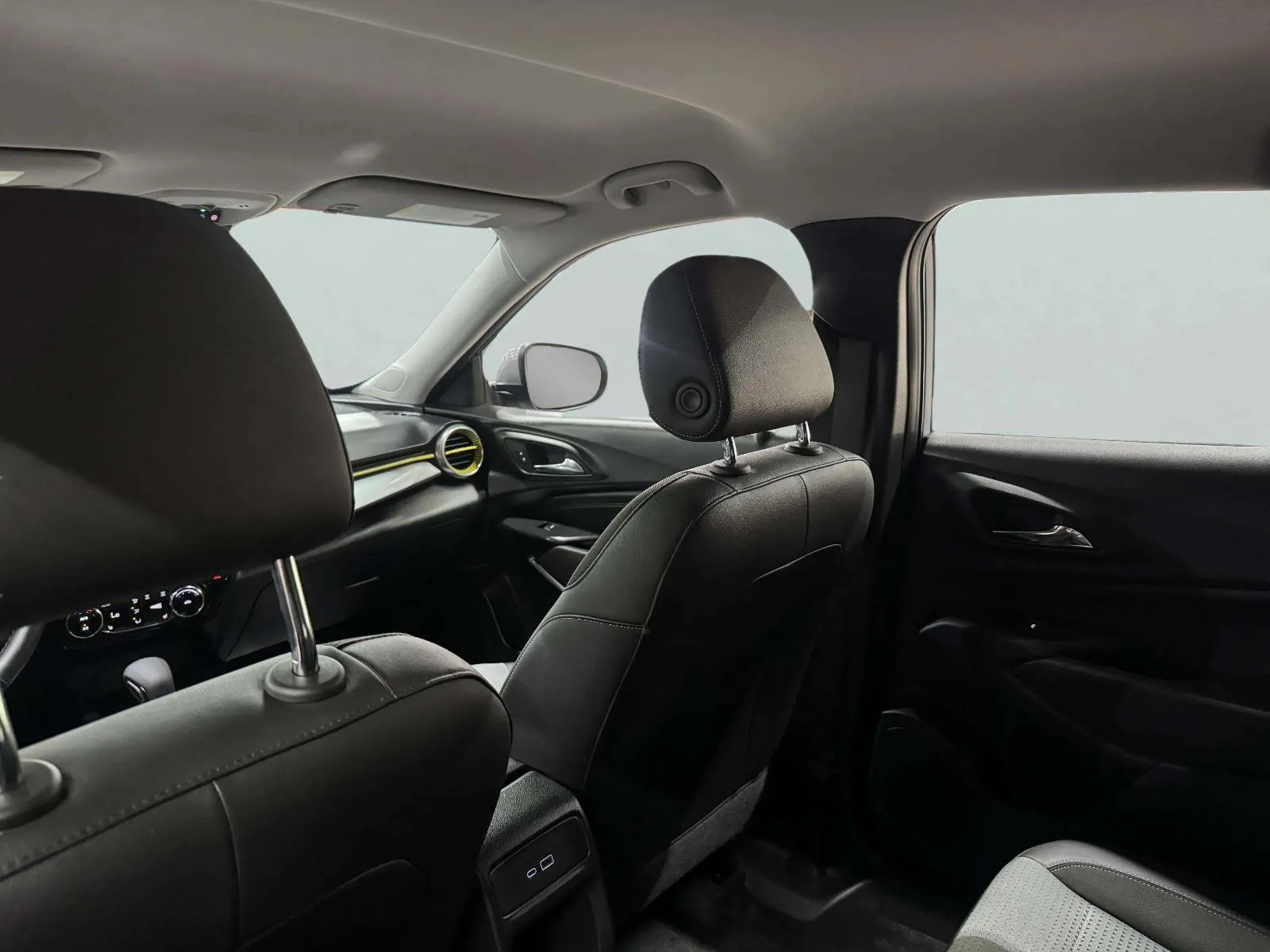 Chevrolet Trax photo 38