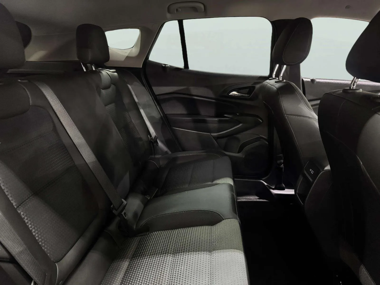 Chevrolet Trax photo 47