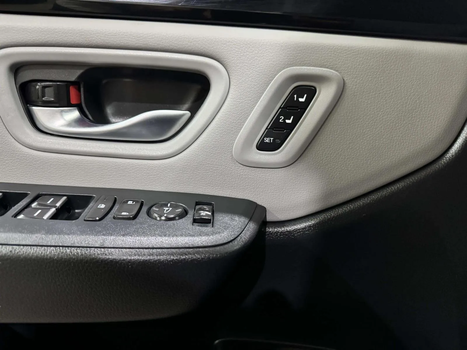 Honda Pilot photo 23
