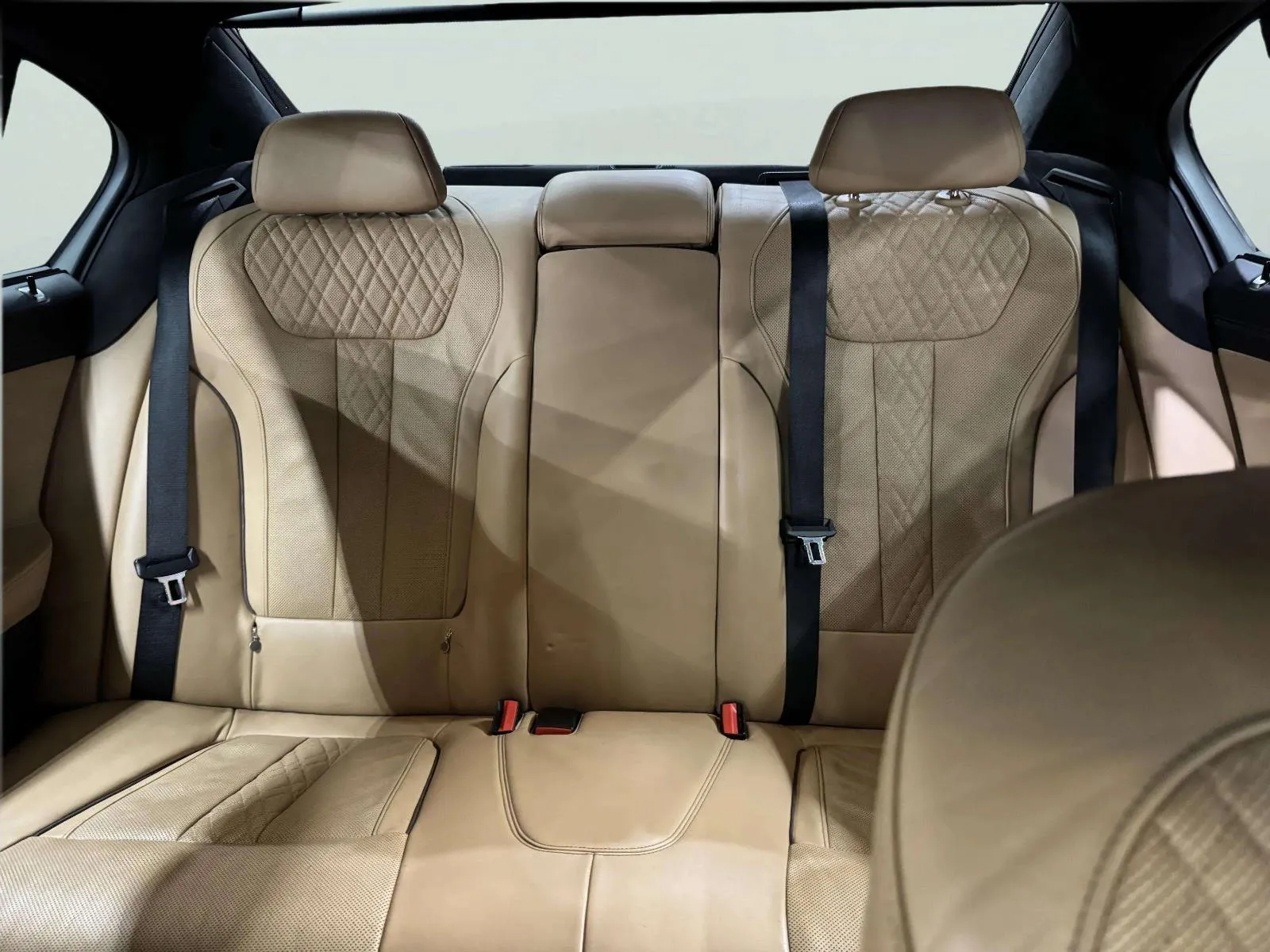 BMW 7 Series photo 46