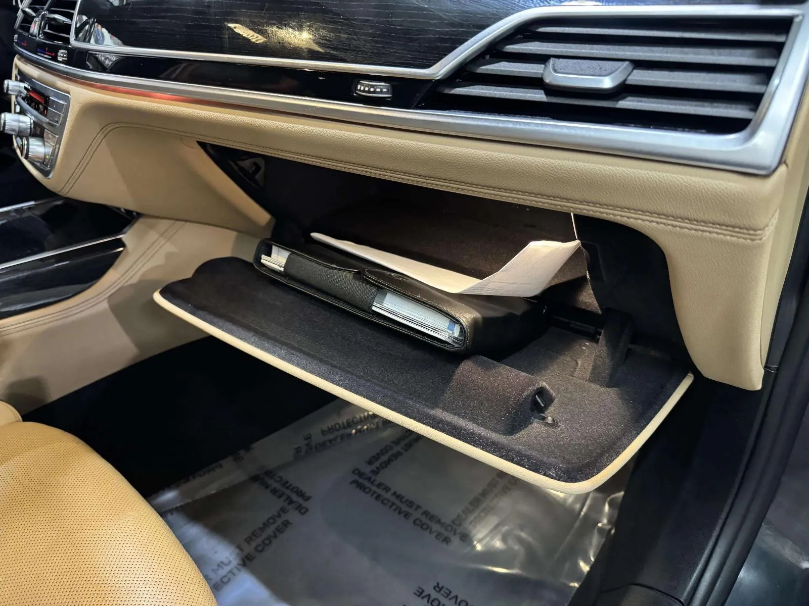 BMW 7 Series photo 55