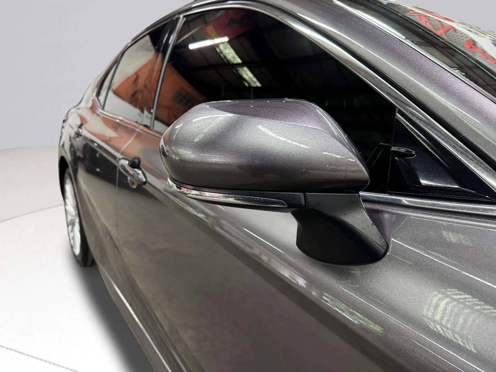 Toyota Camry photo 12
