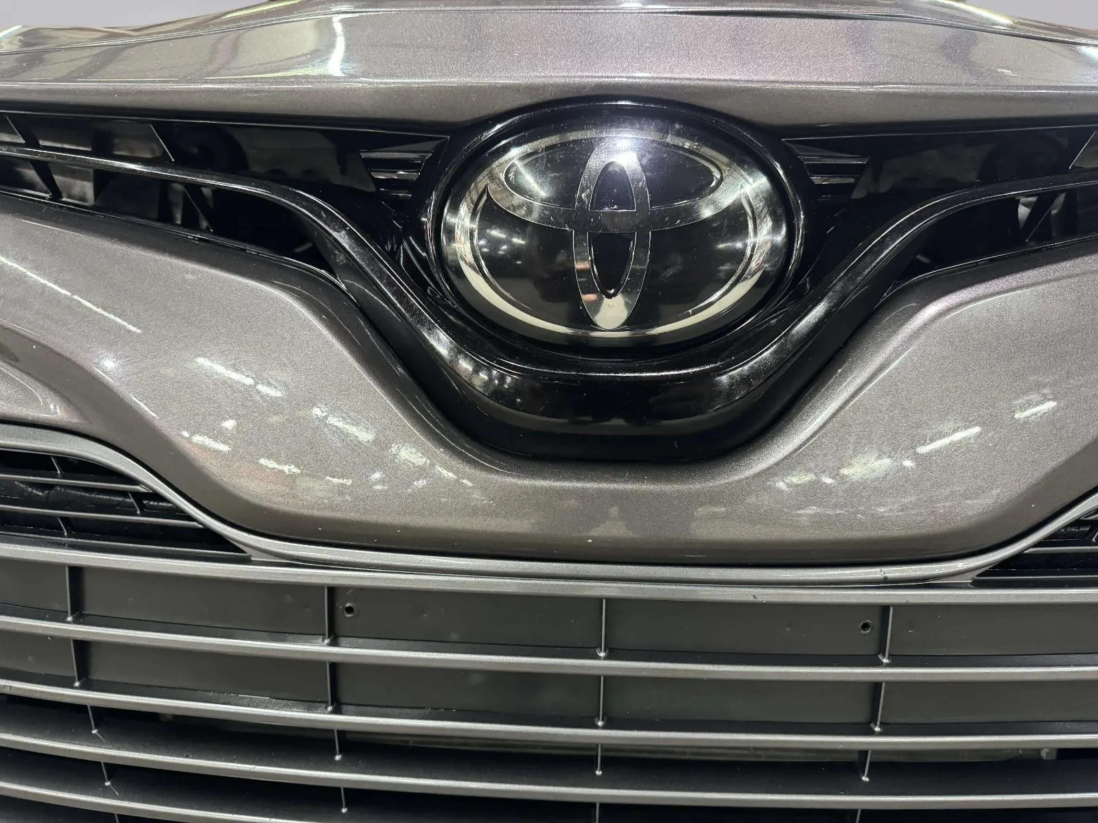 Toyota Camry photo 15