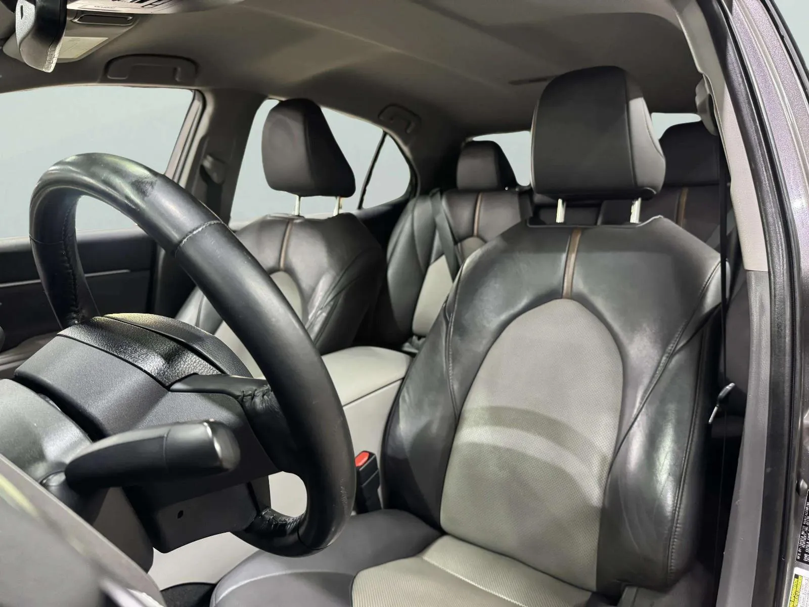Toyota Camry photo 30
