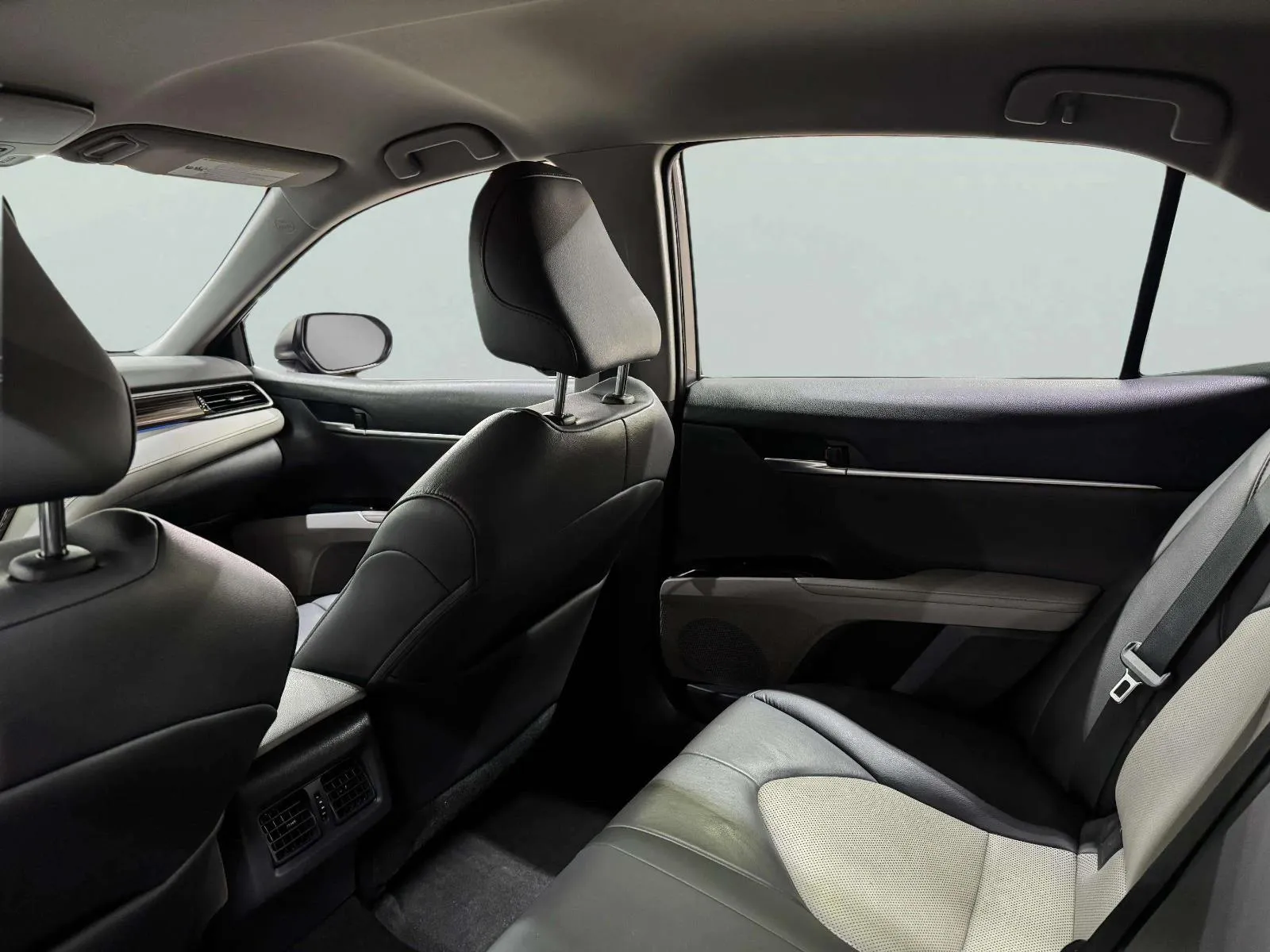 Toyota Camry photo 48