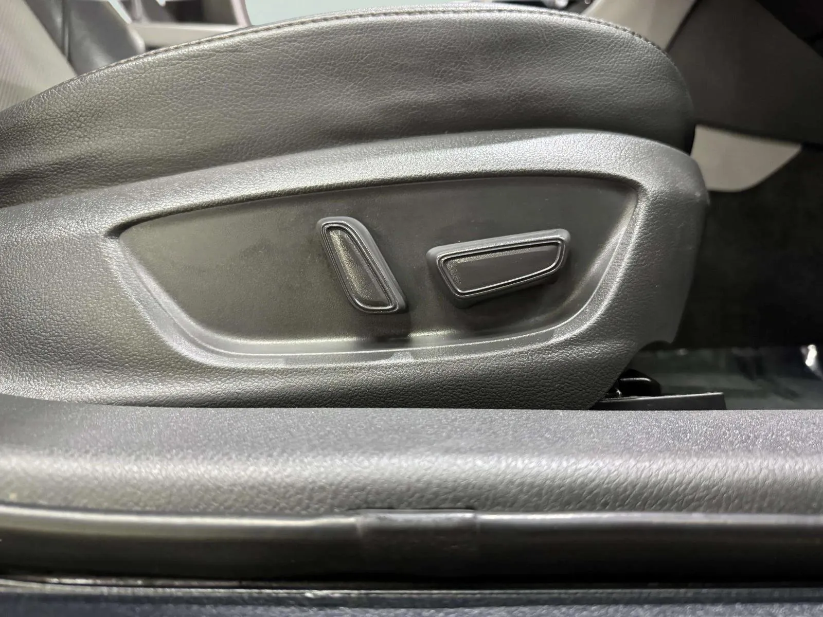 Toyota Camry photo 59