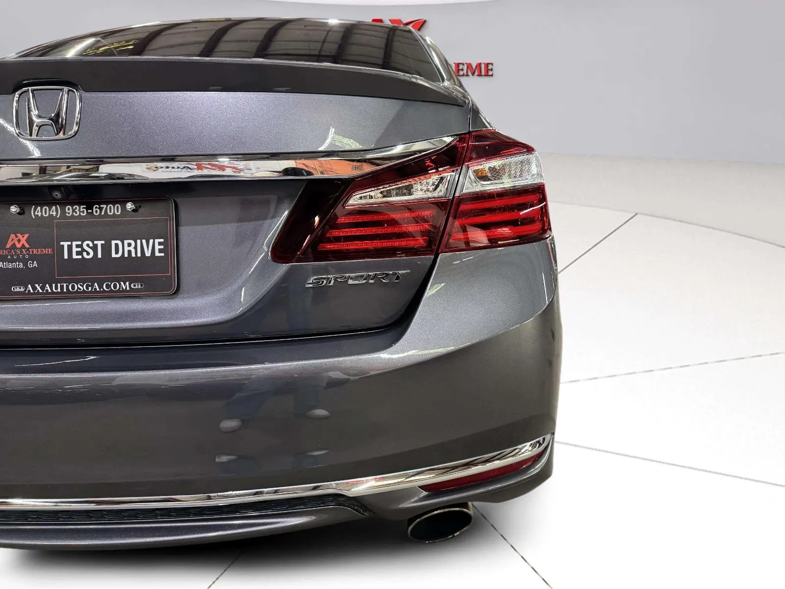 Honda Accord photo 8