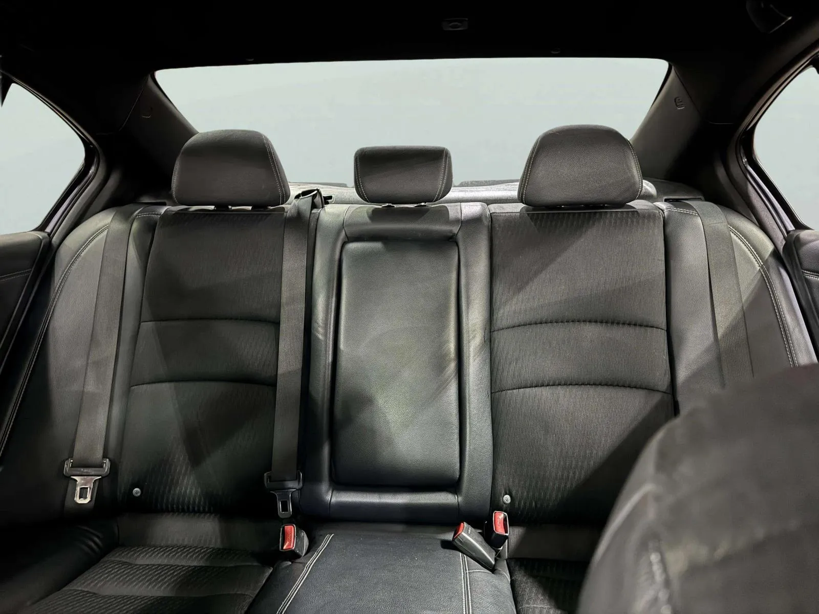 Honda Accord photo 19