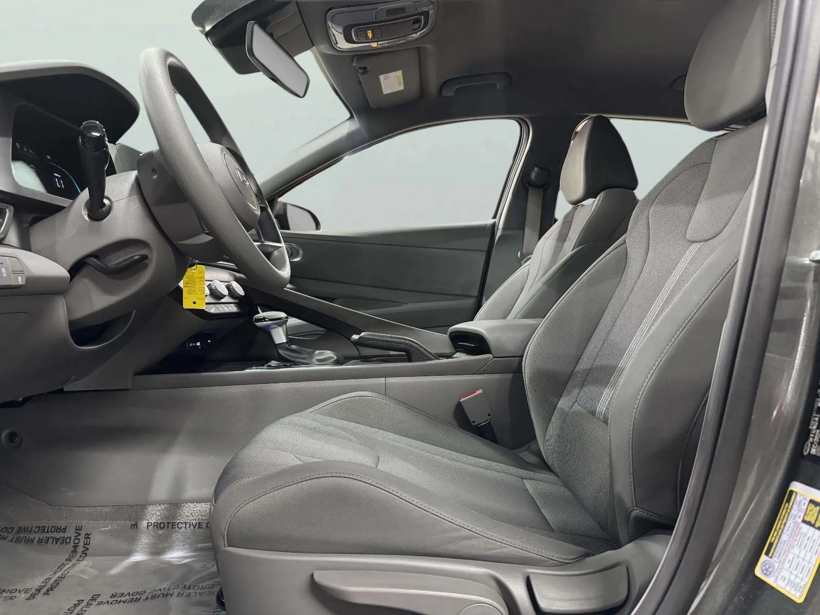 Hyundai Elantra photo 16