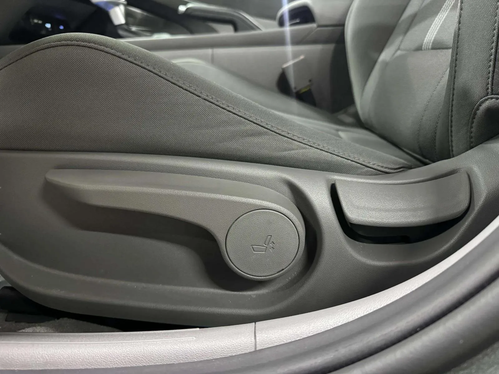Hyundai Elantra photo 17