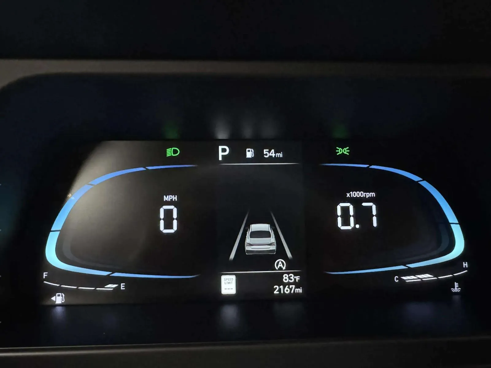Hyundai Elantra photo 23