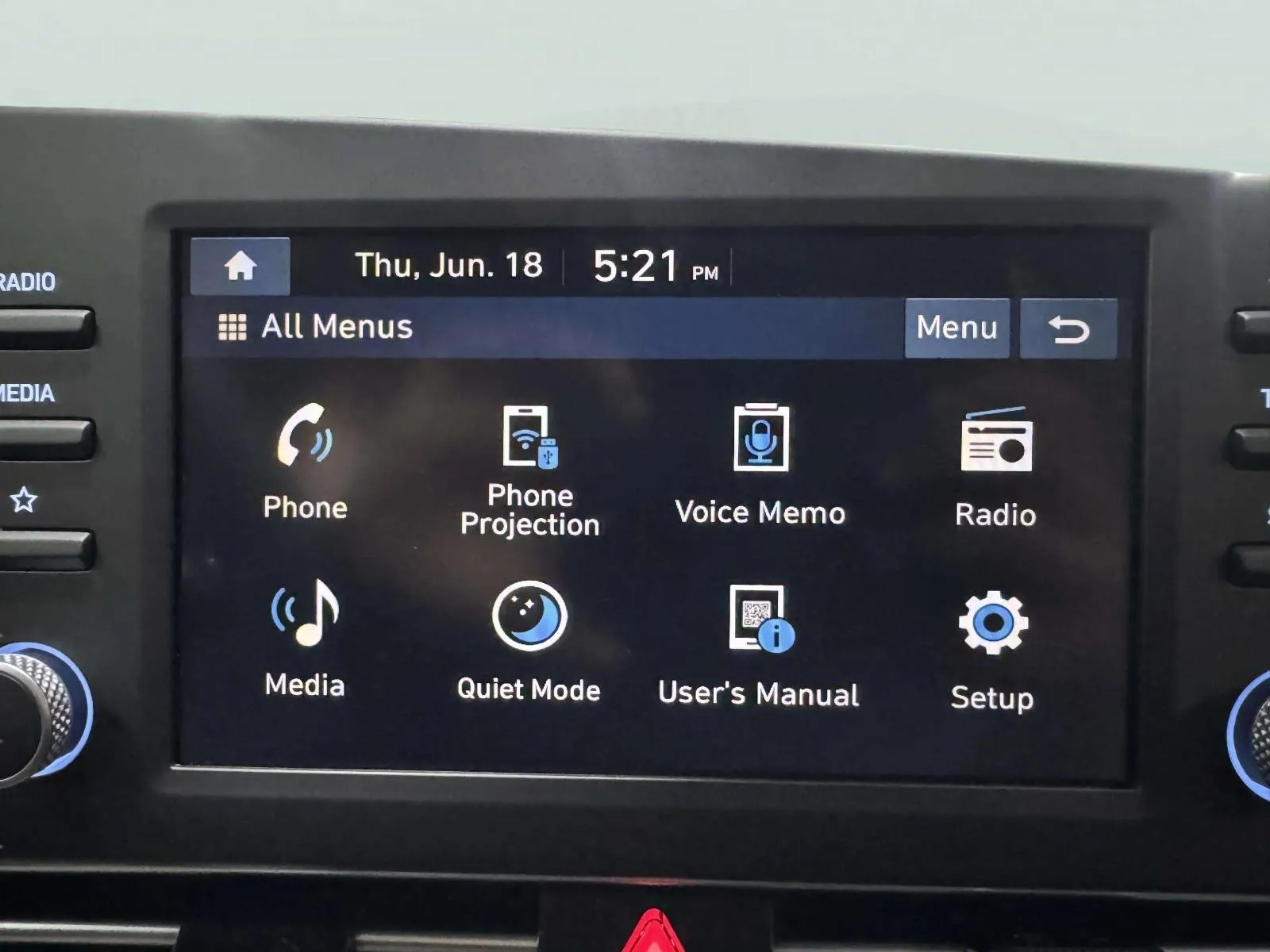 Hyundai Elantra photo 27