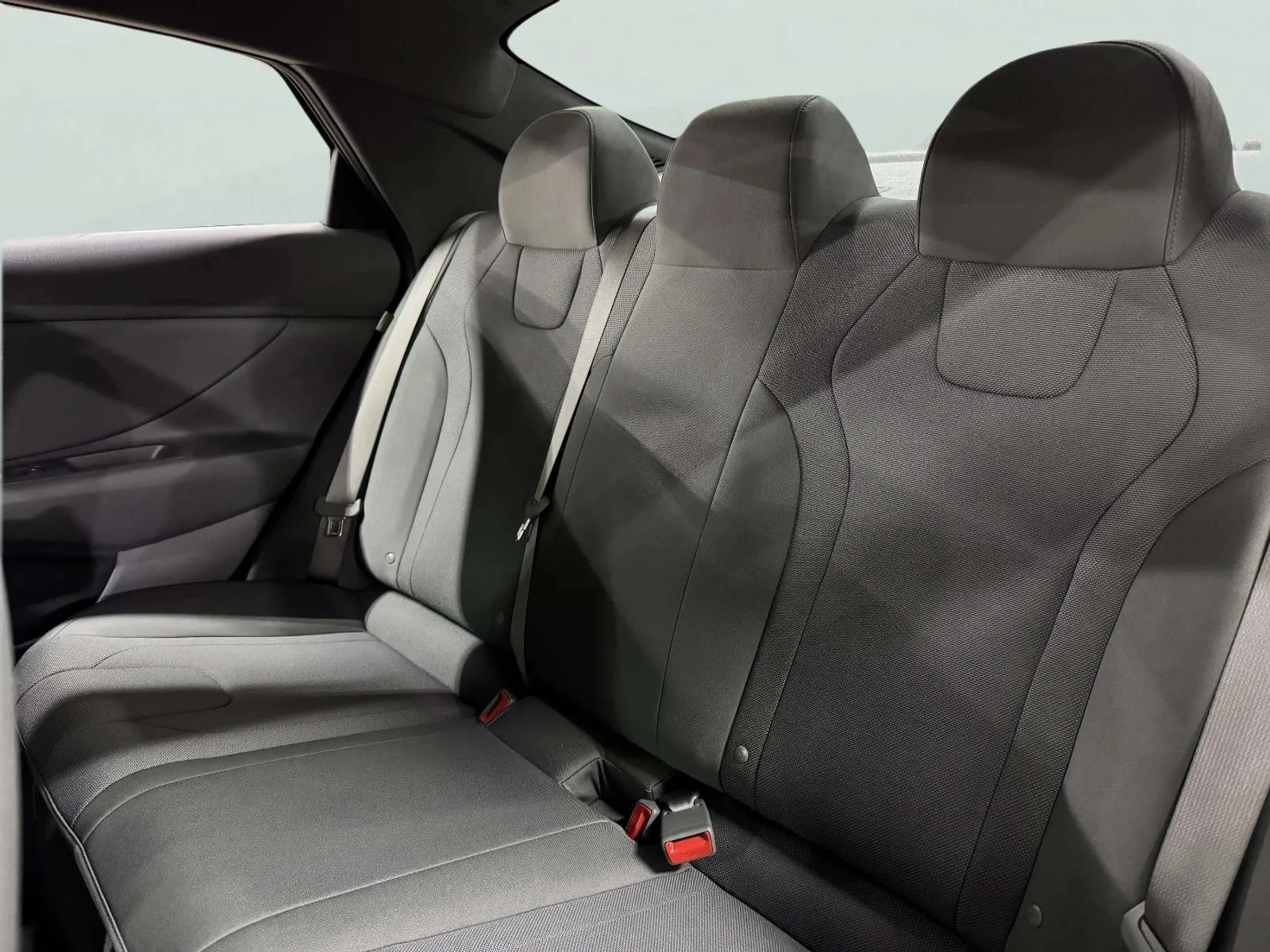 Hyundai Elantra photo 36