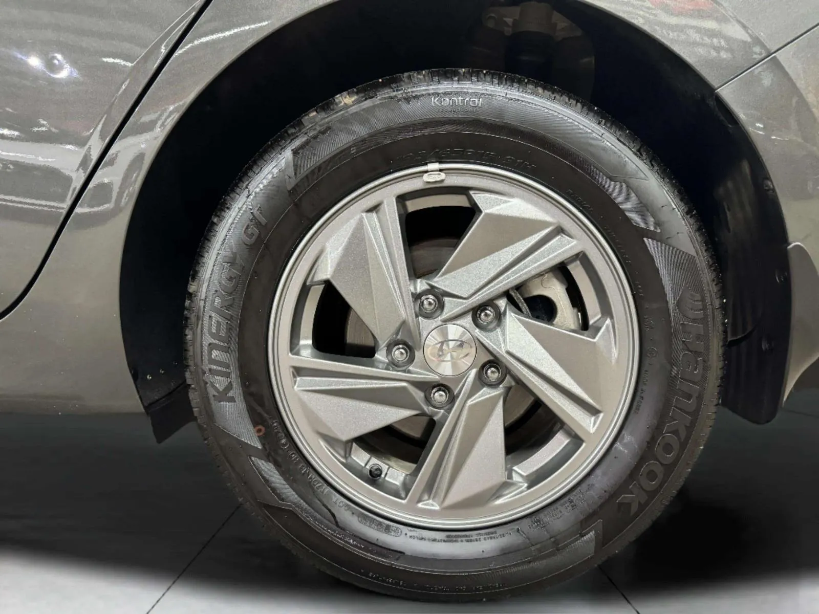 Hyundai Elantra photo 61