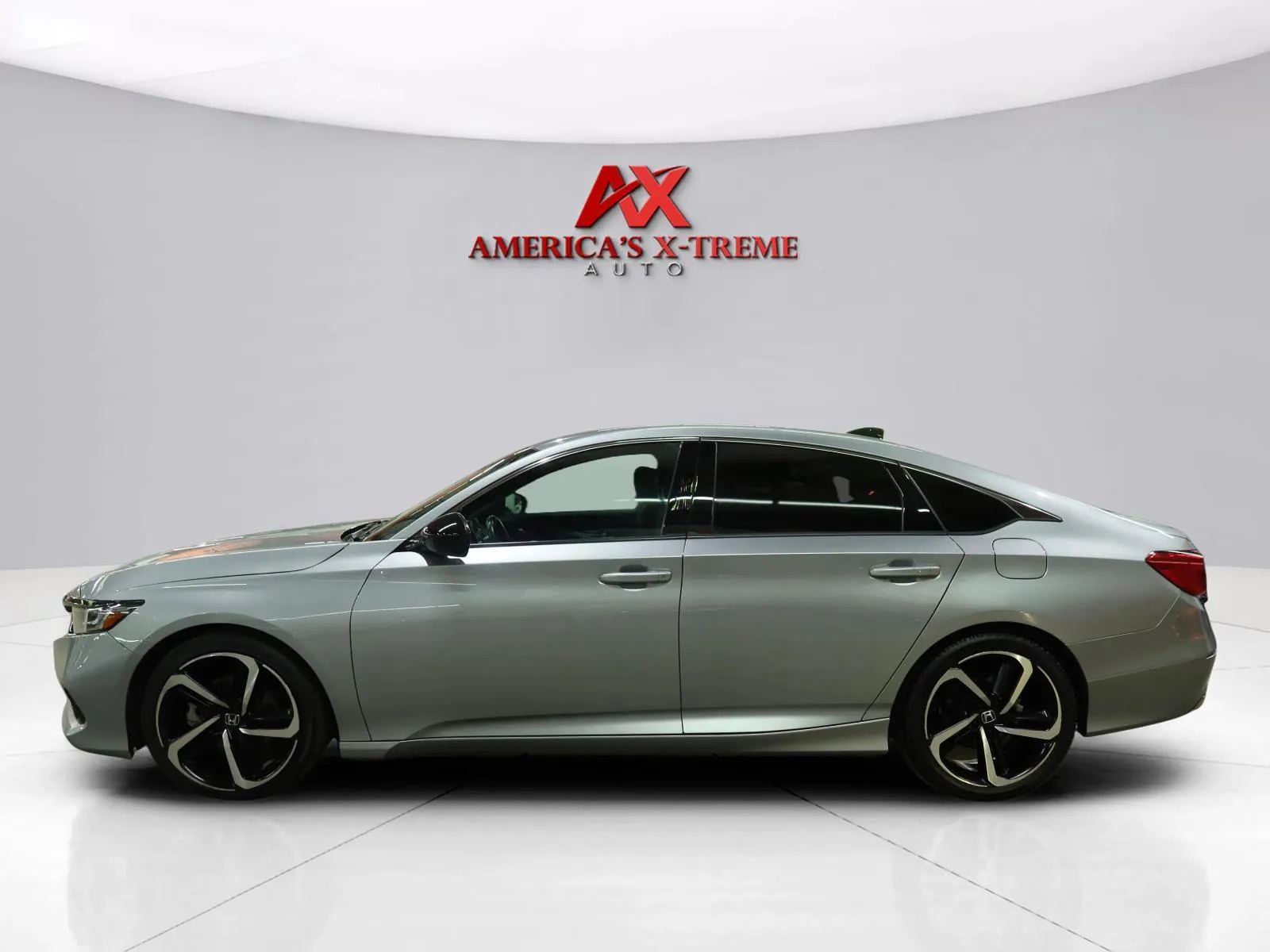 Honda Accord photo 4