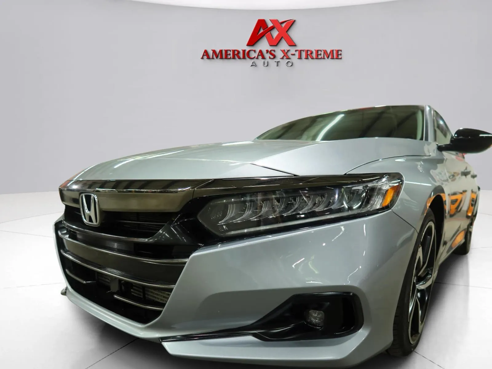 Honda Accord photo 11