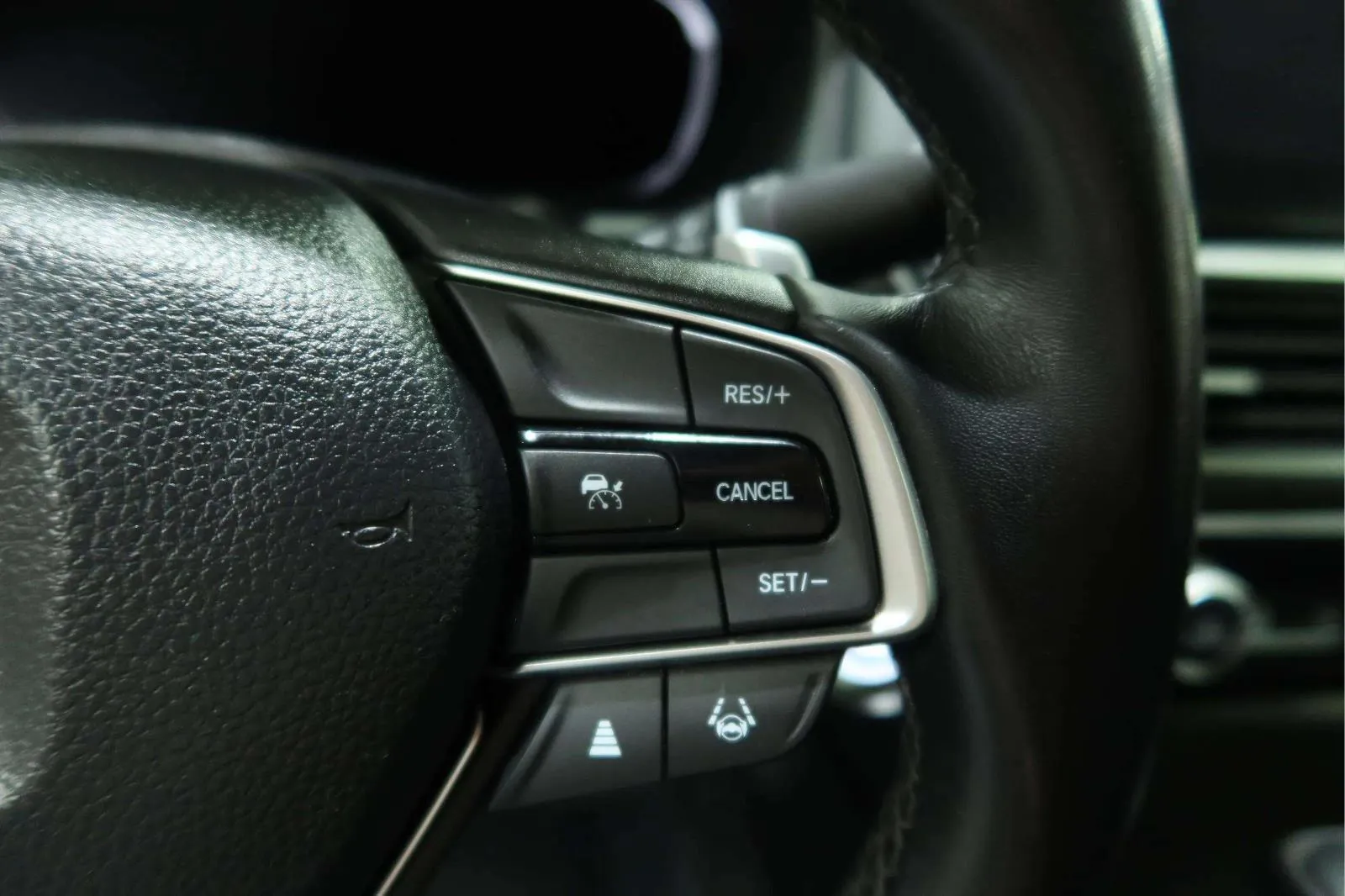 Honda Accord photo 26