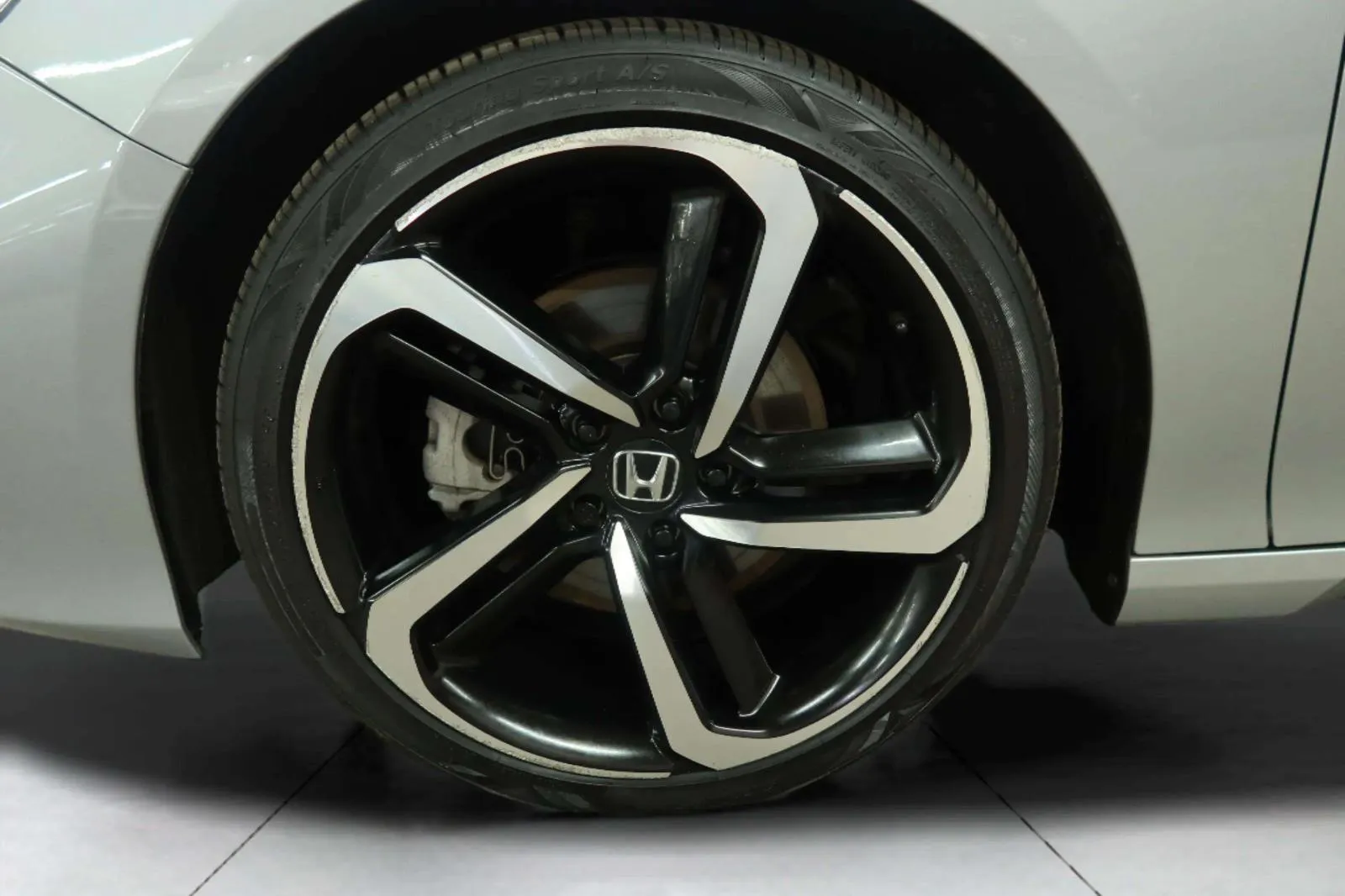 Honda Accord photo 46