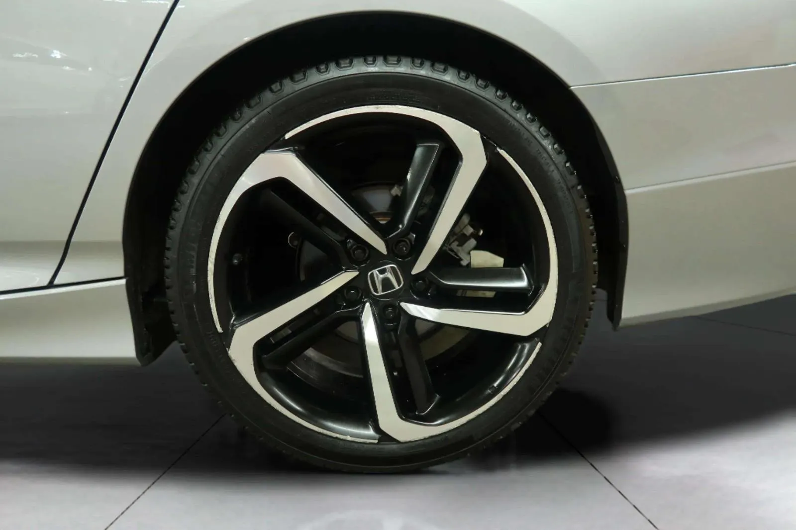 Honda Accord photo 47