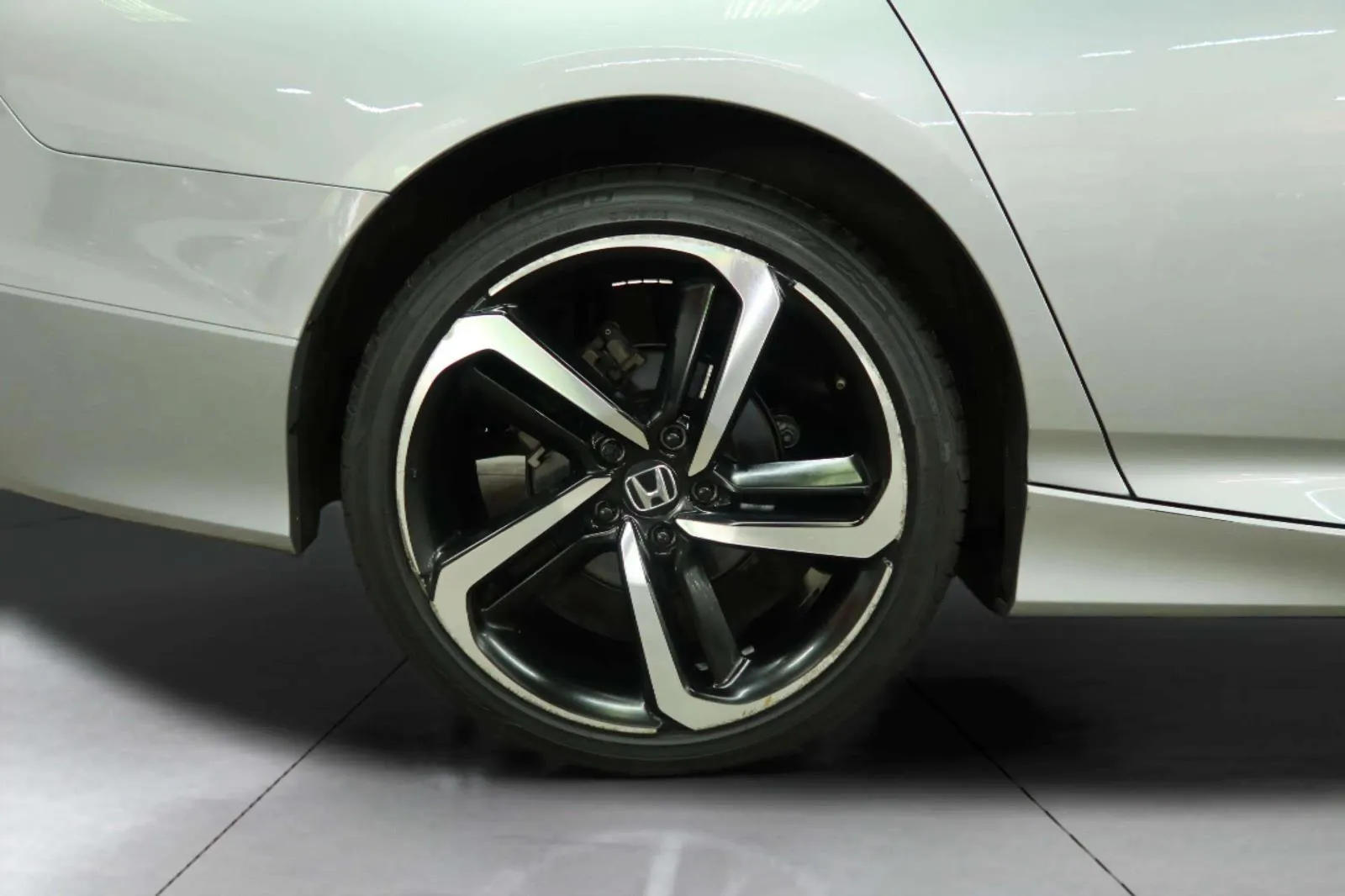 Honda Accord photo 49