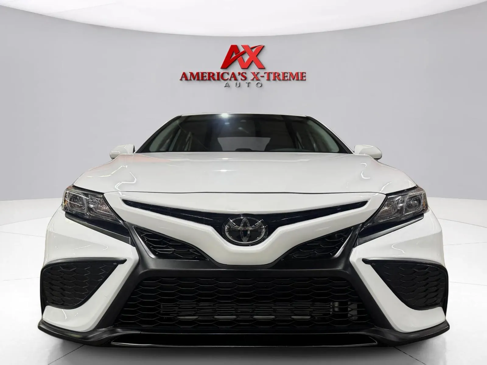 Toyota Camry photo 10