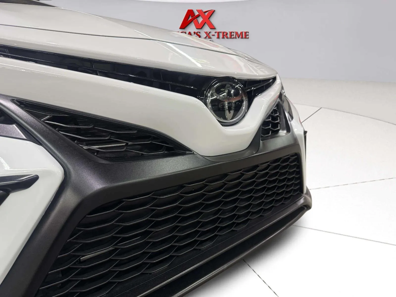 Toyota Camry photo 11