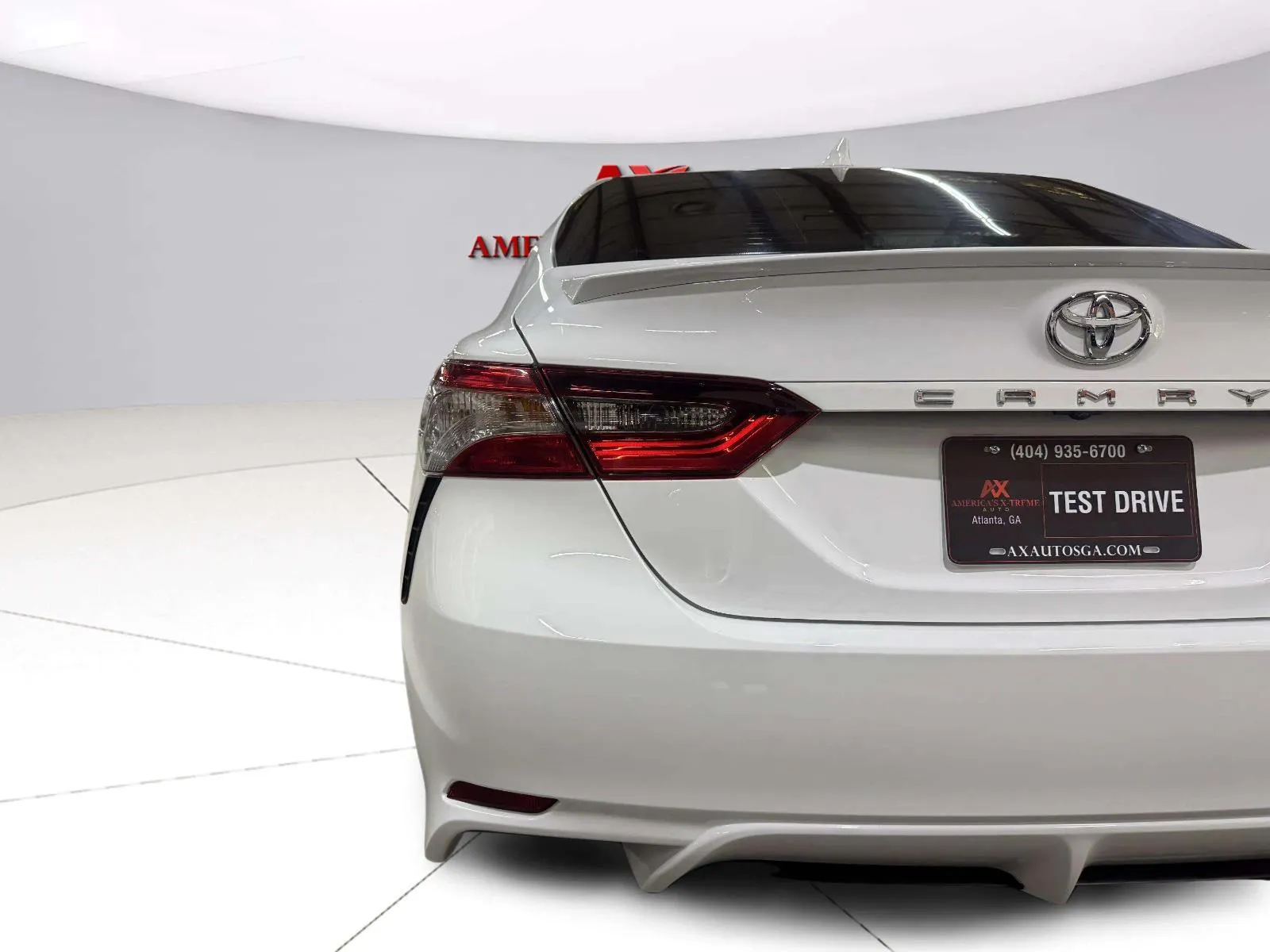 Toyota Camry photo 14