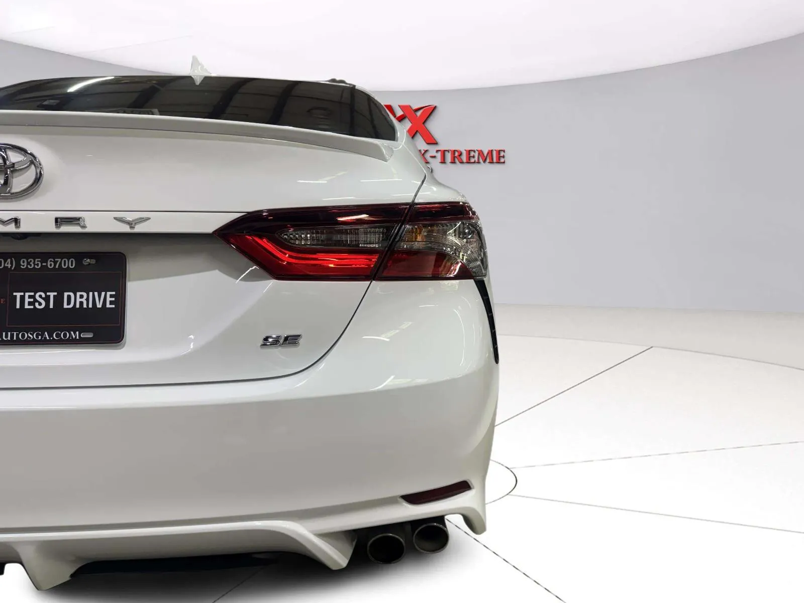 Toyota Camry photo 15