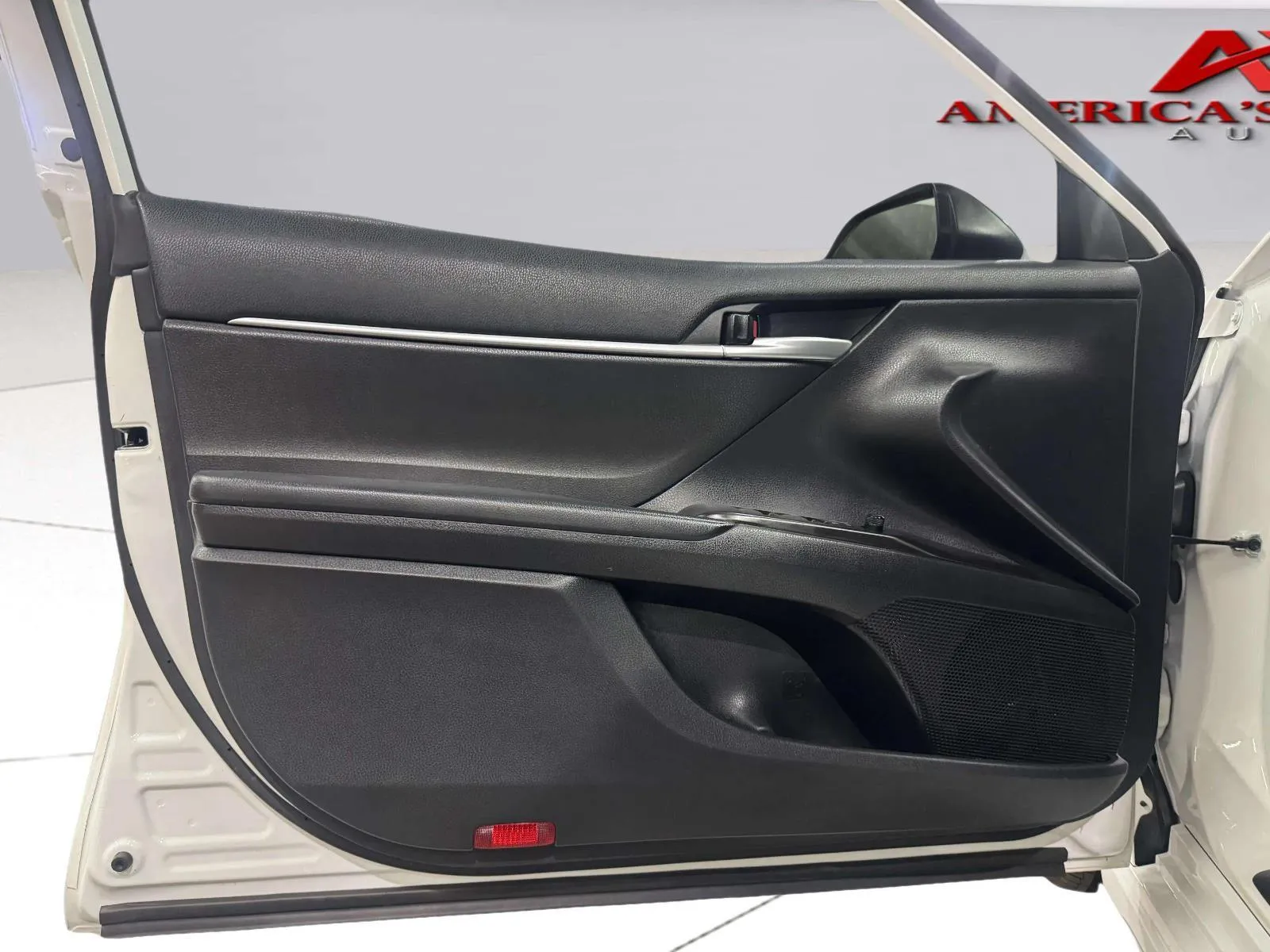 Toyota Camry photo 21