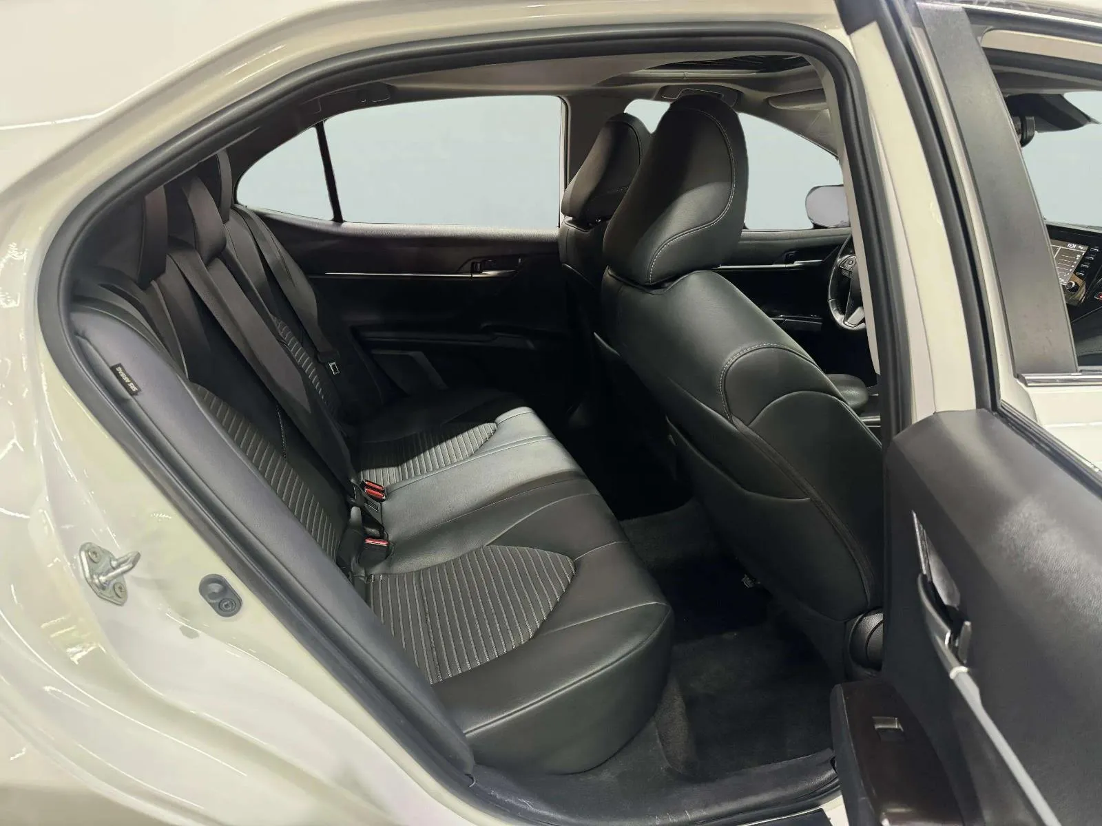 Toyota Camry photo 34
