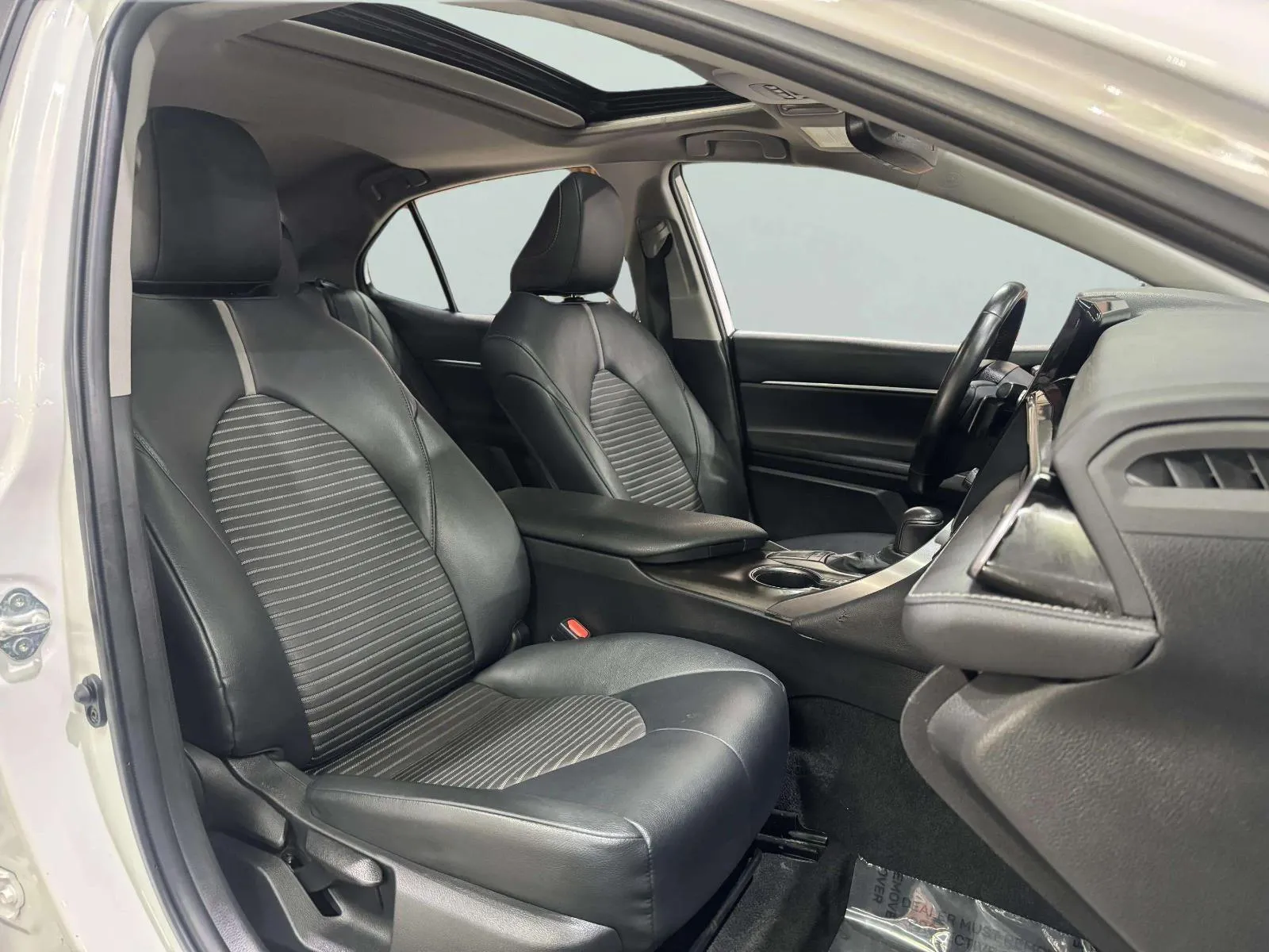 Toyota Camry photo 39