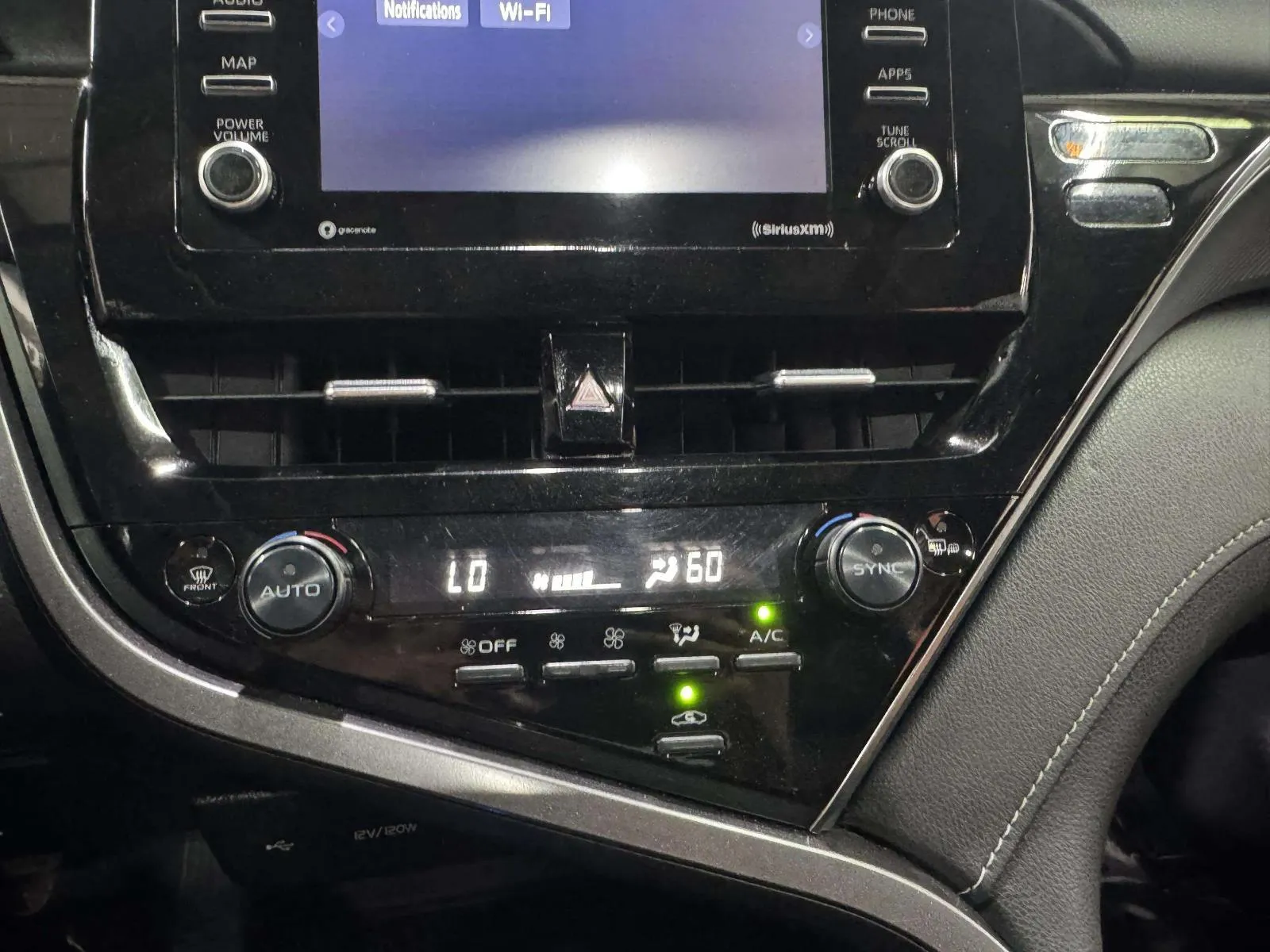 Toyota Camry photo 57