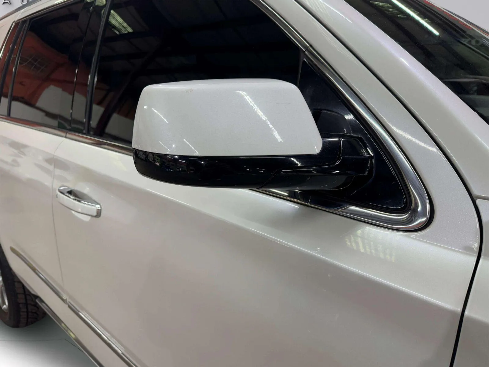 GMC Yukon photo 15
