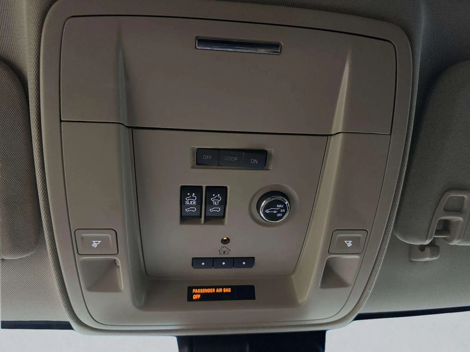 GMC Yukon photo 38