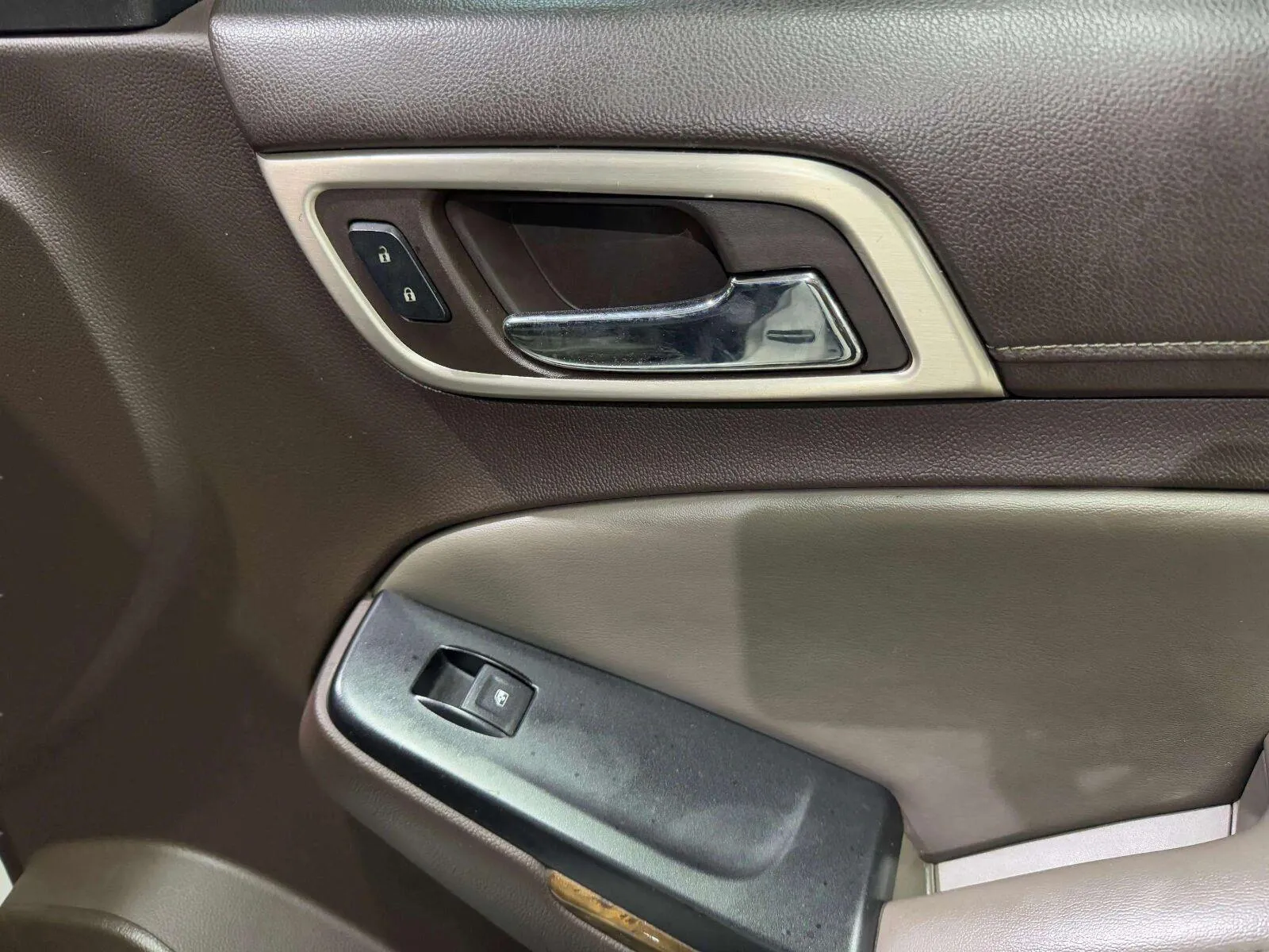 GMC Yukon photo 56