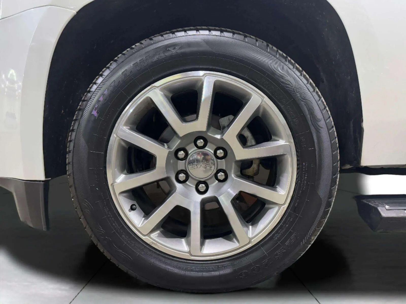 GMC Yukon photo 64