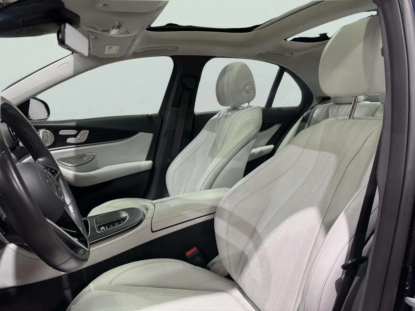 Mercedes-Benz 350 photo 20
