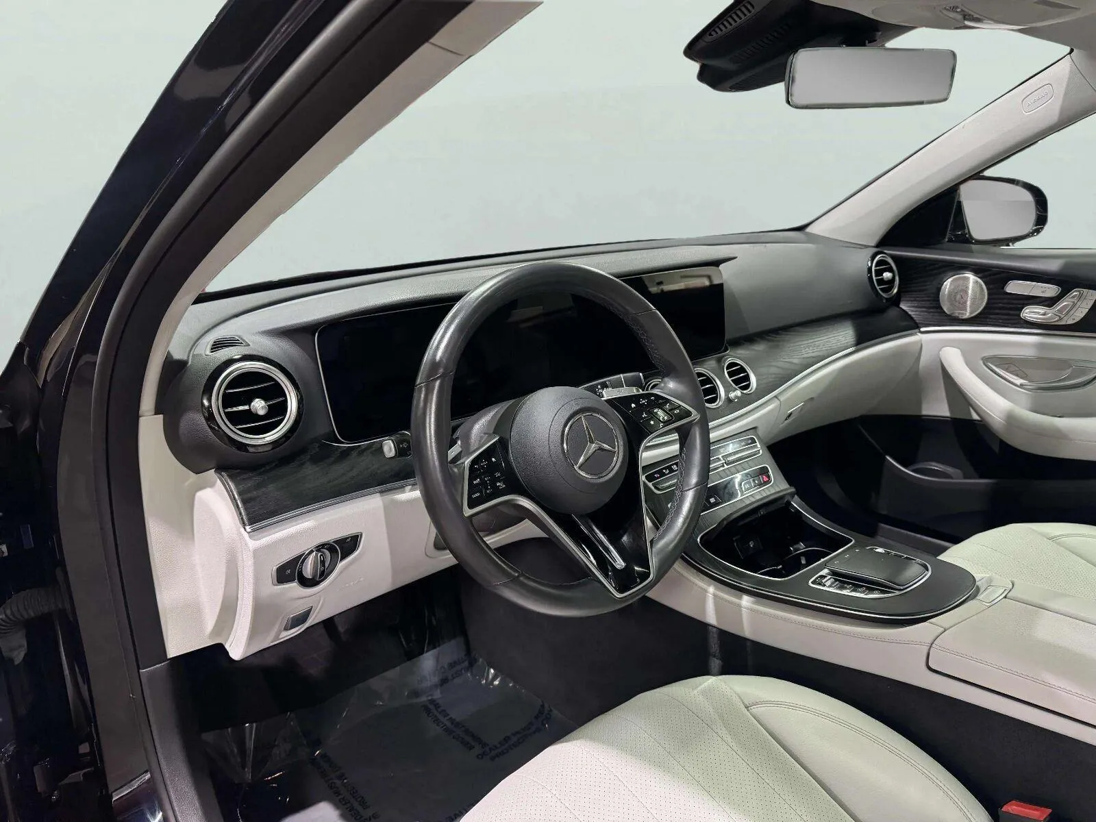 Mercedes-Benz 350 photo 21