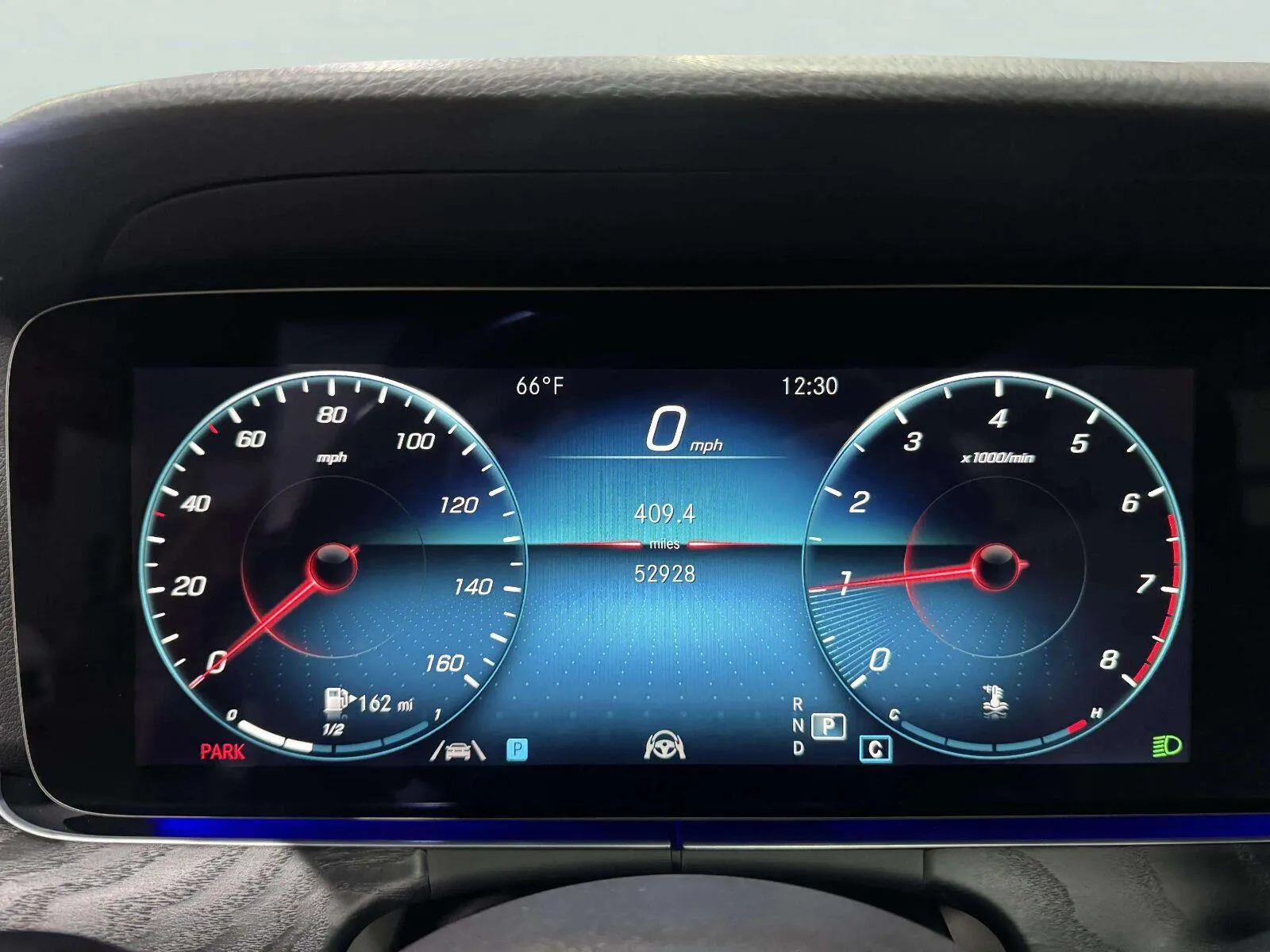 Mercedes-Benz 350 photo 23