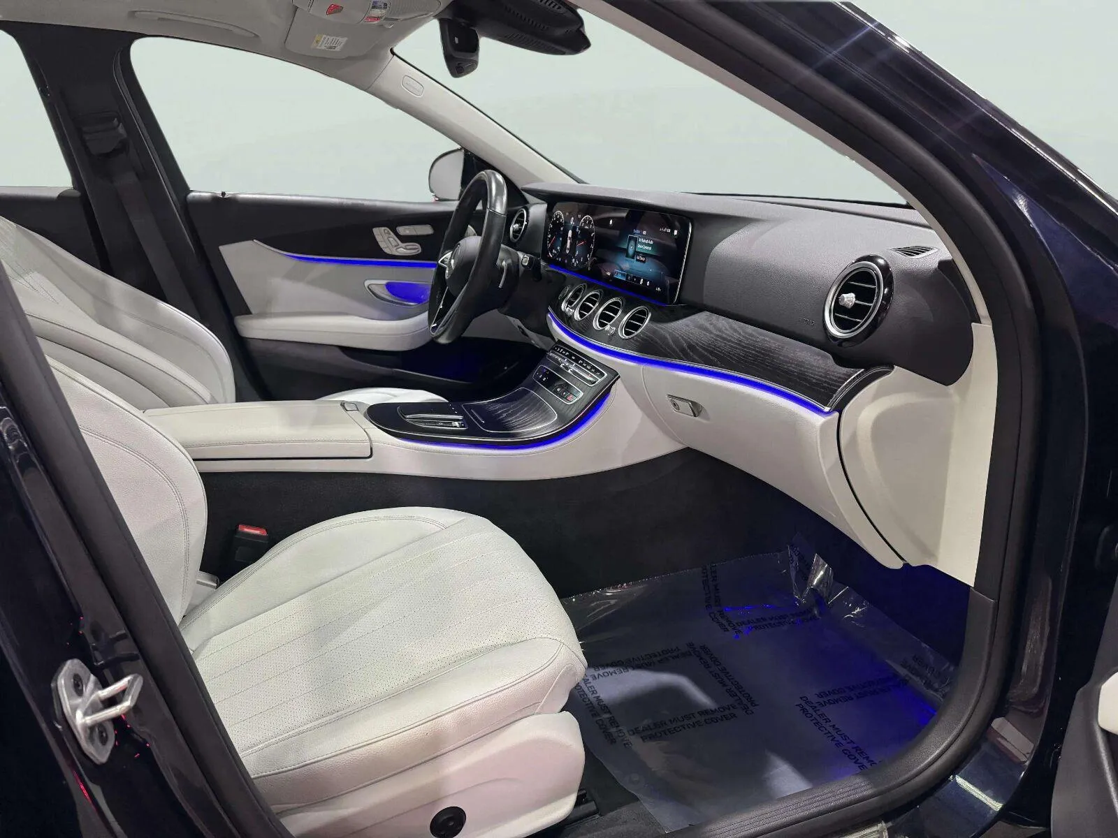 Mercedes-Benz 350 photo 36