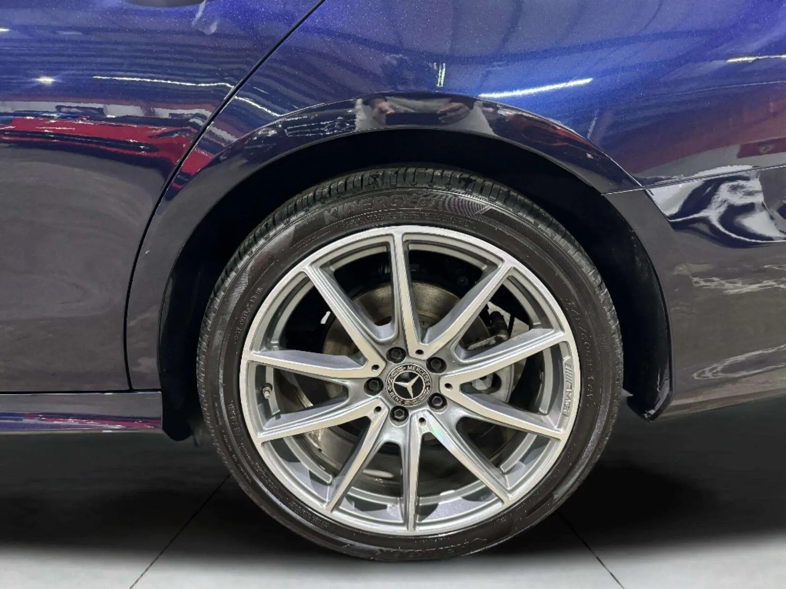 Mercedes-Benz 350 photo 42