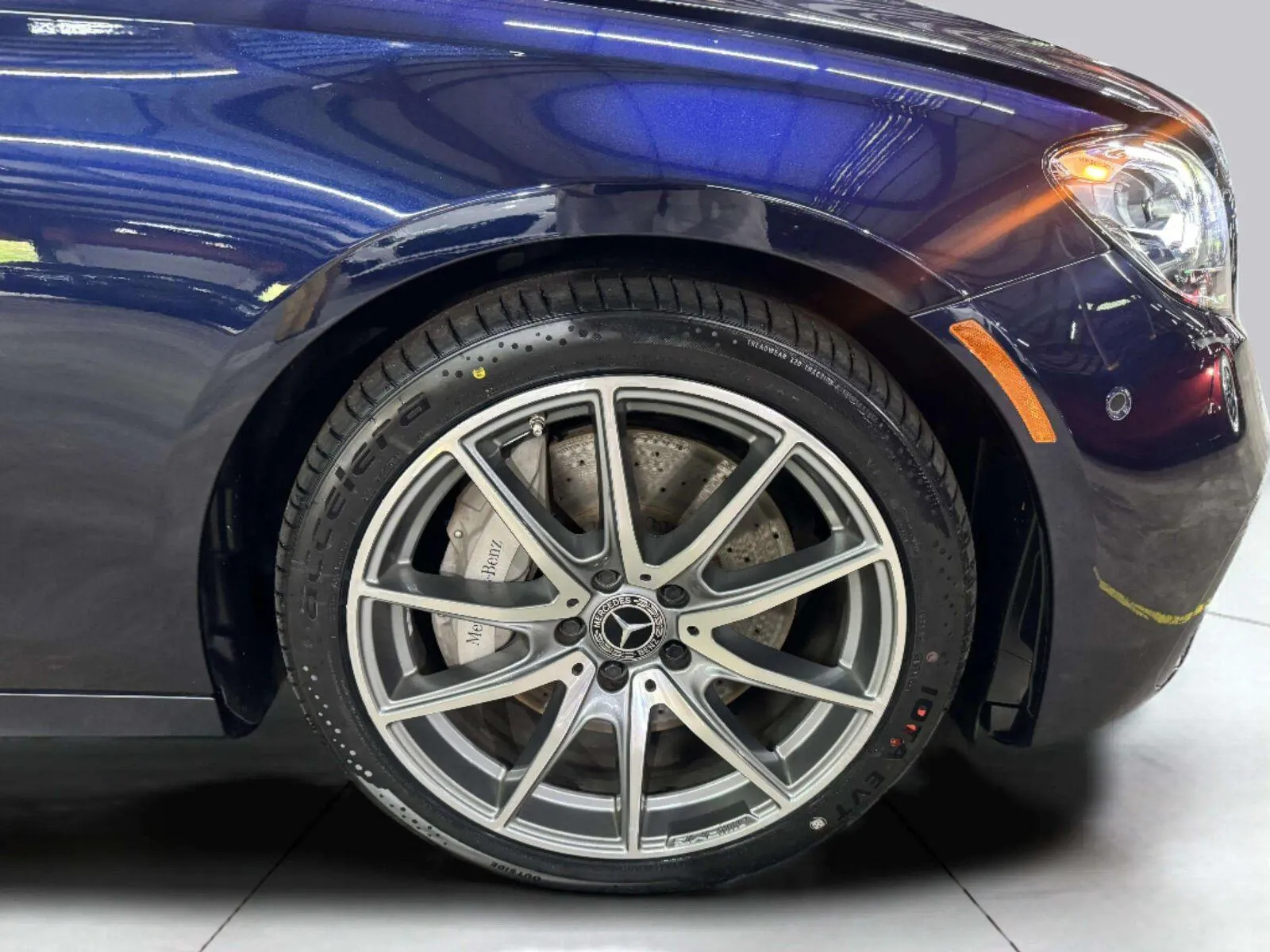Mercedes-Benz 350 photo 44