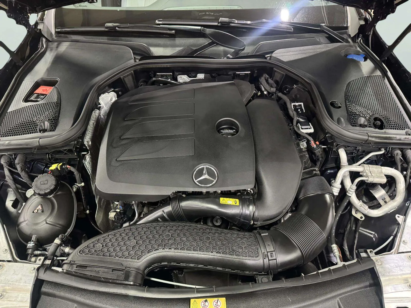 Mercedes-Benz 350 photo 40