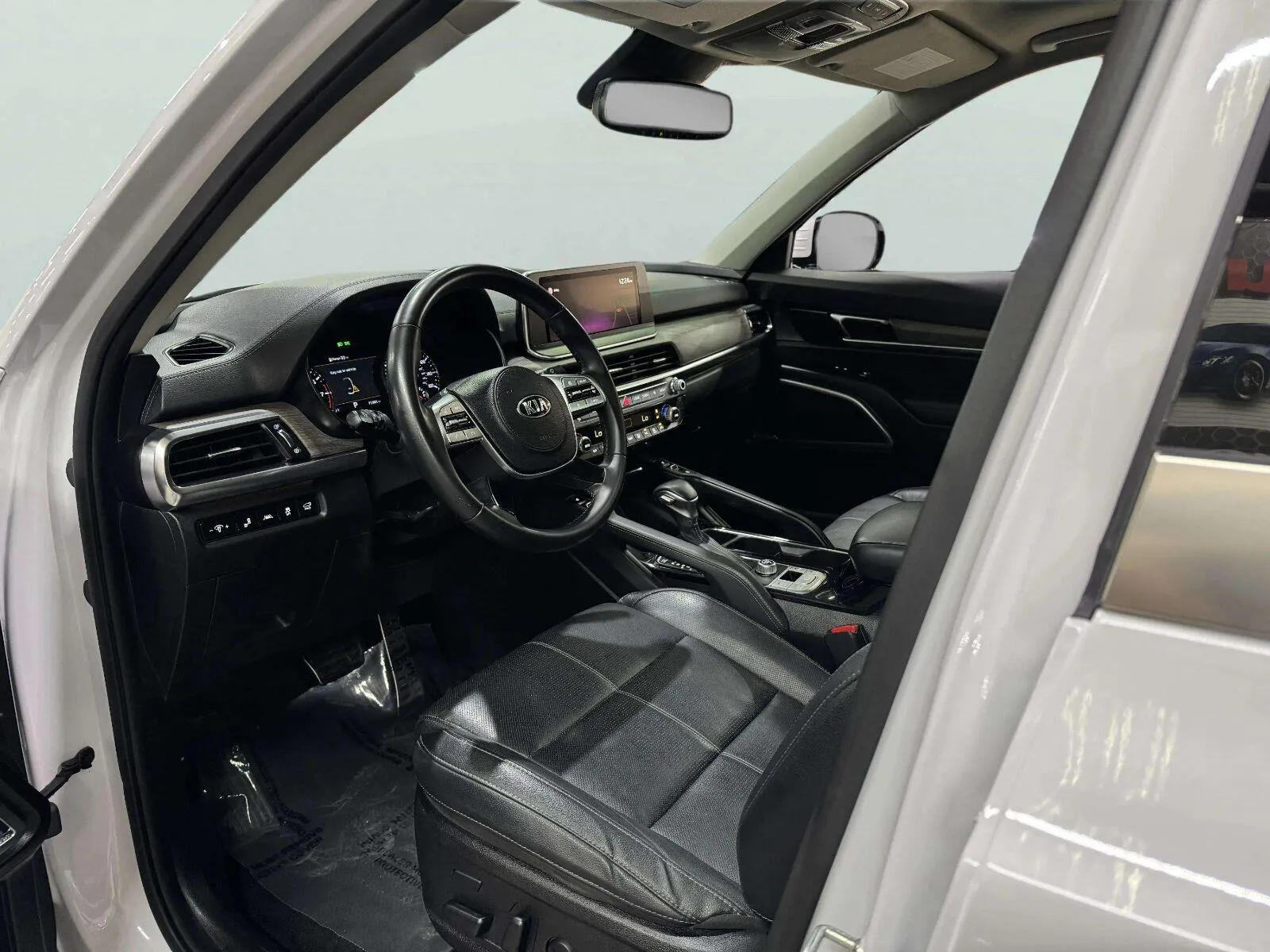 Kia Telluride photo 25