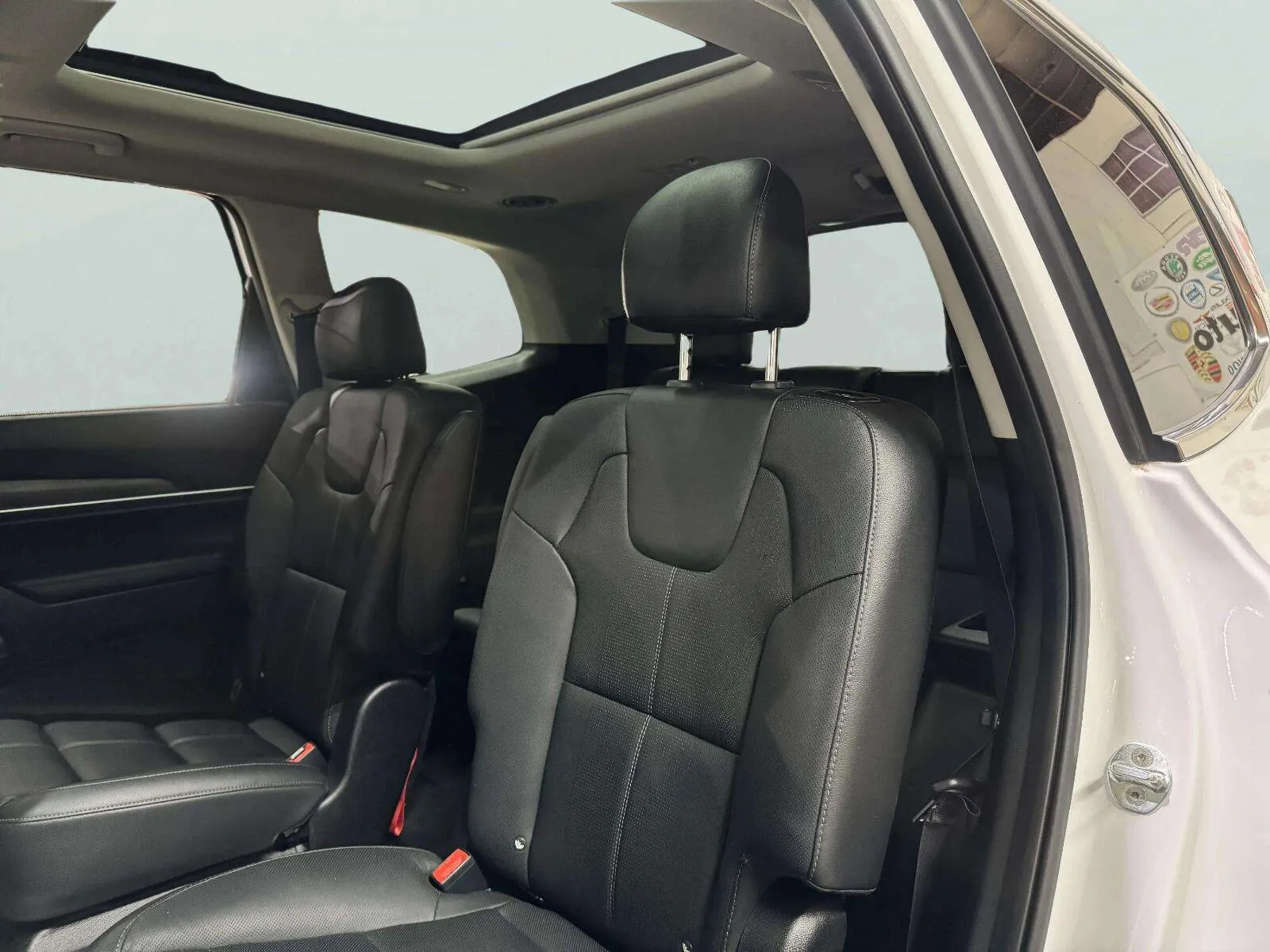 Kia Telluride photo 32