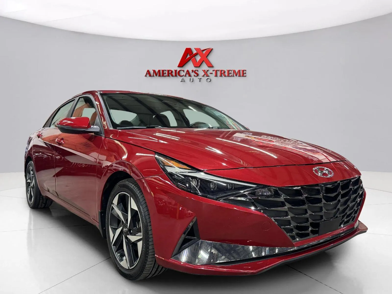 Hyundai Elantra photo 9
