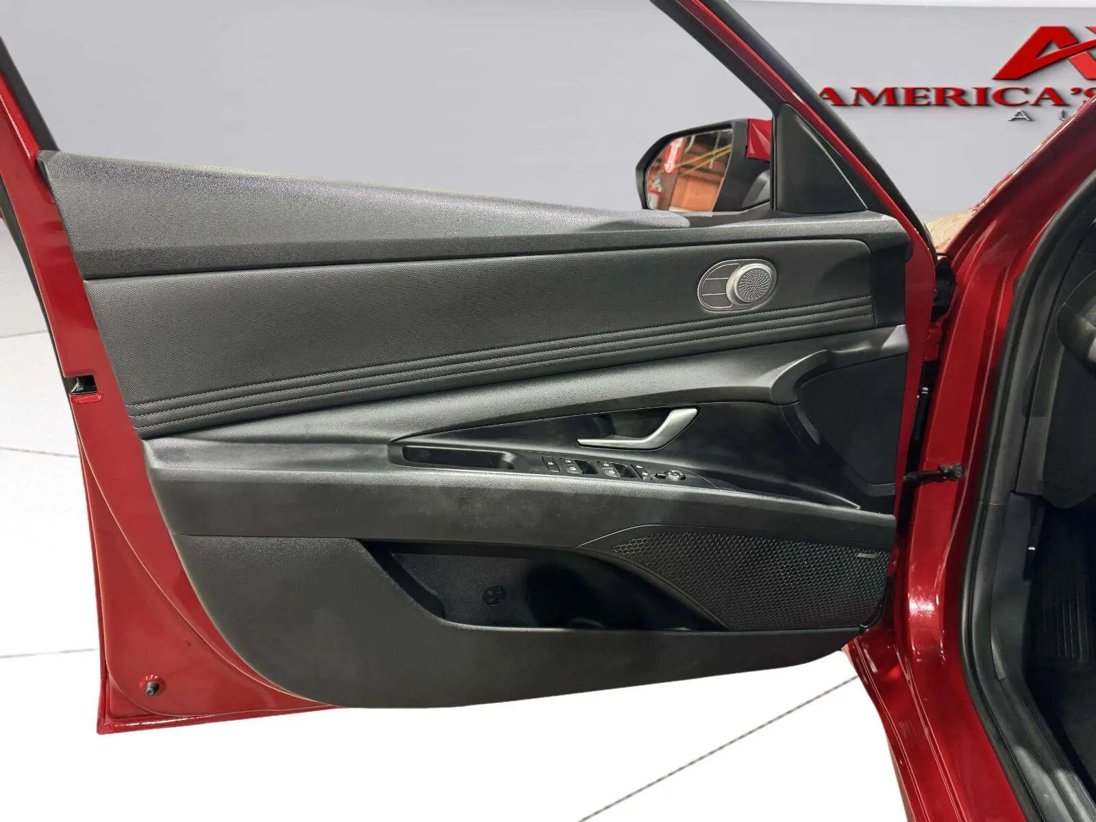 Hyundai Elantra photo 21