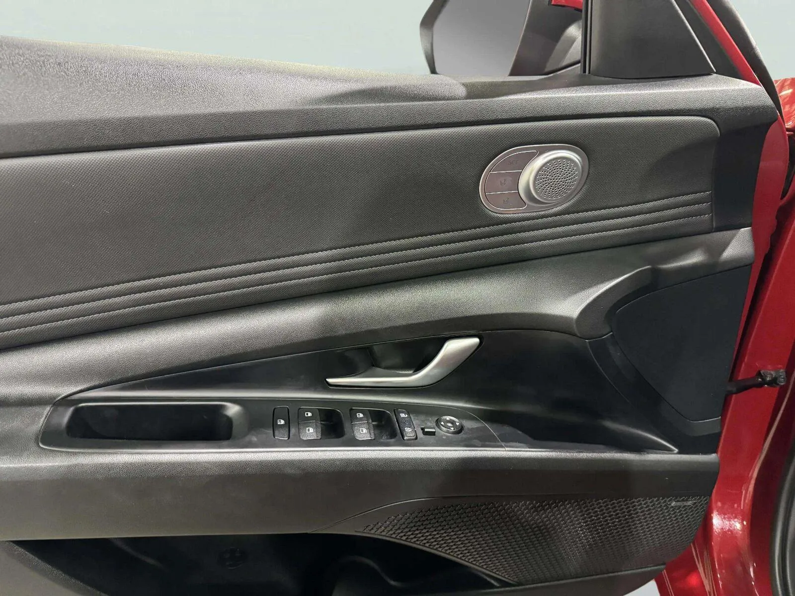 Hyundai Elantra photo 22